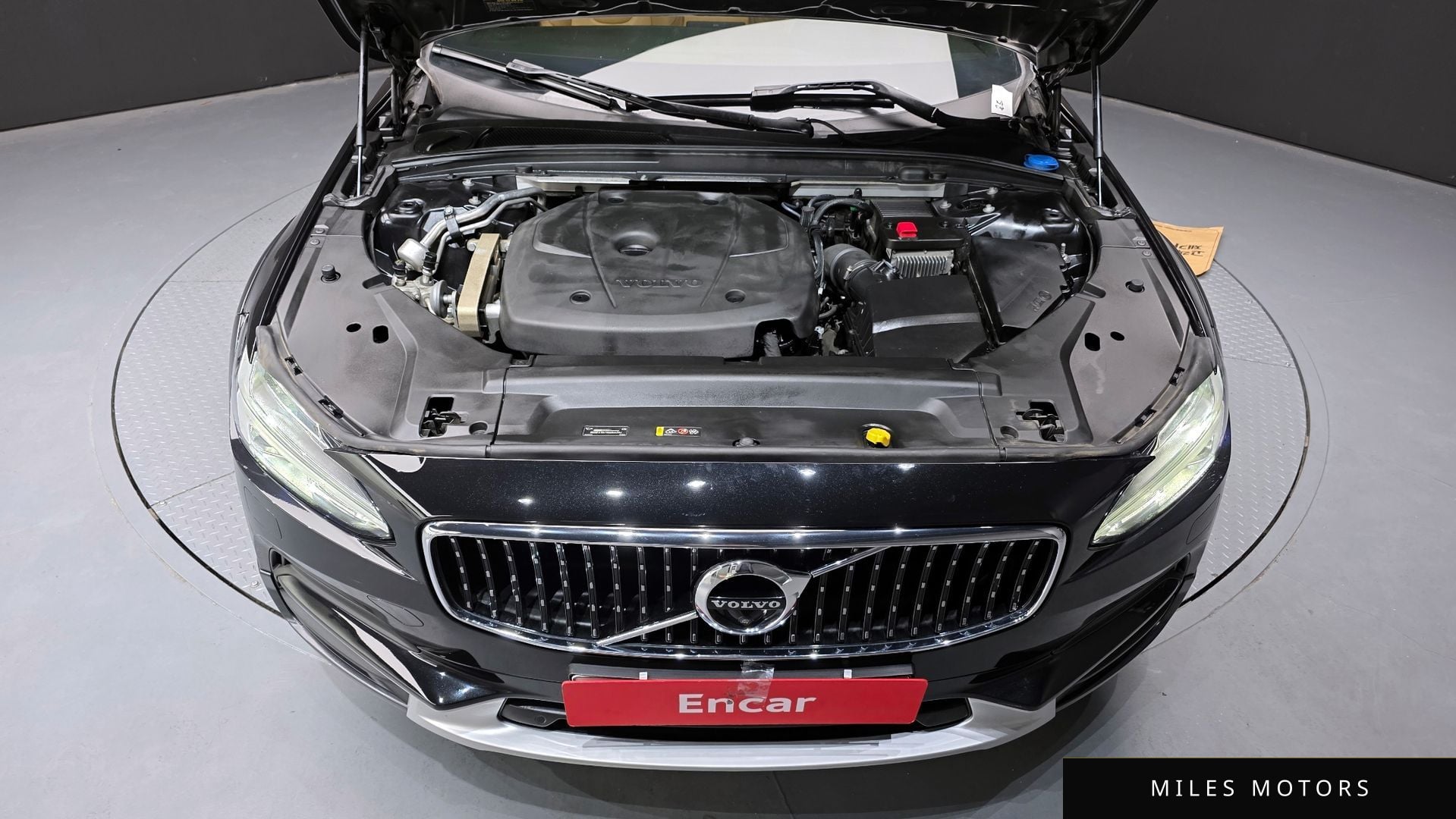 Volvo V90 크로스컨트리 2020 — миниатюра 6