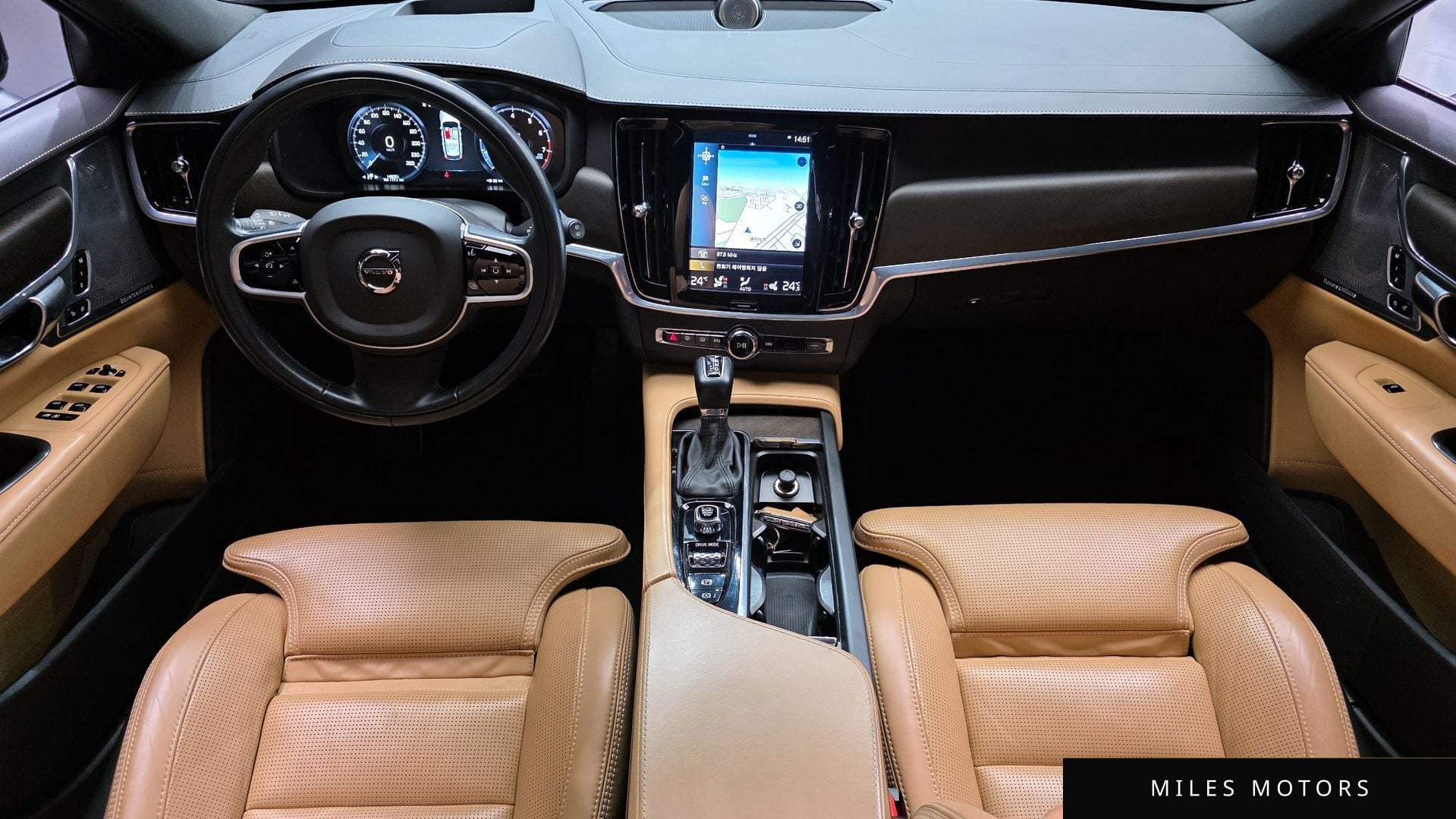 Volvo V90 크로스컨트리 2020 — миниатюра 7