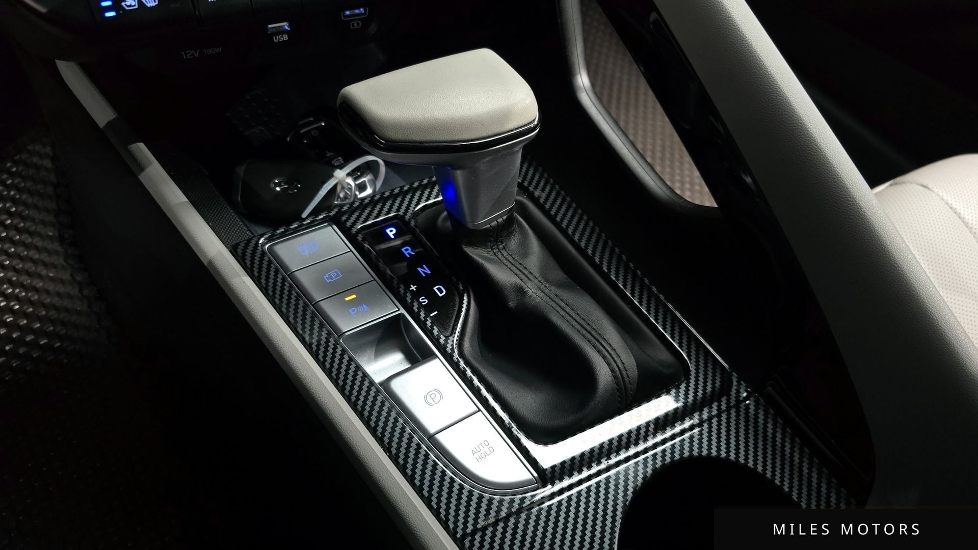 Hyundai AVANTE 2021 — миниатюра 9