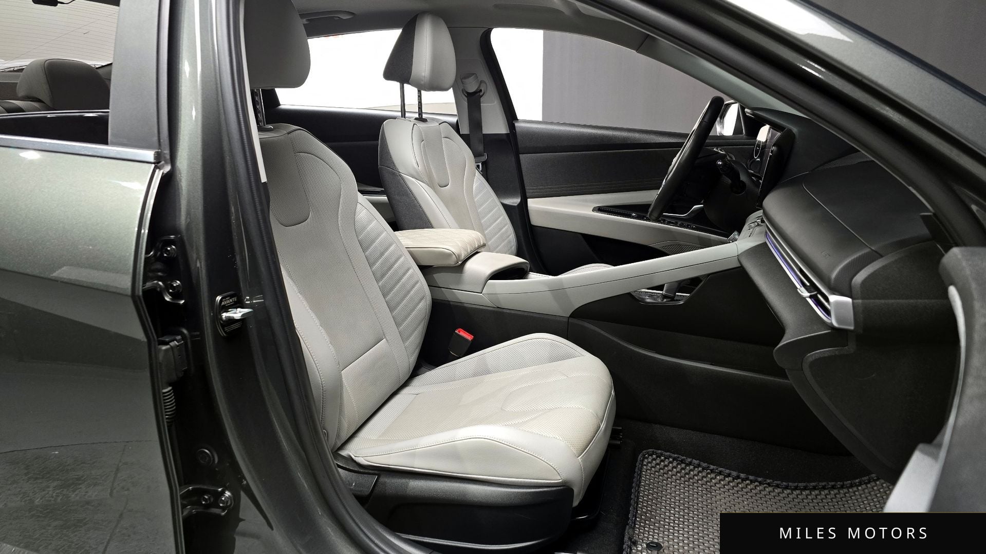 Hyundai AVANTE 2021 — миниатюра 10