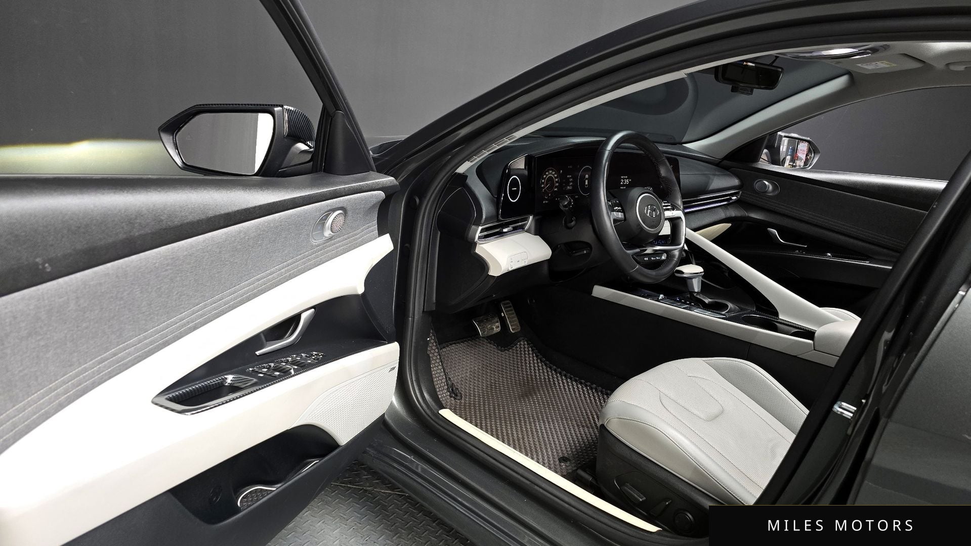 Hyundai AVANTE 2021 — миниатюра 11