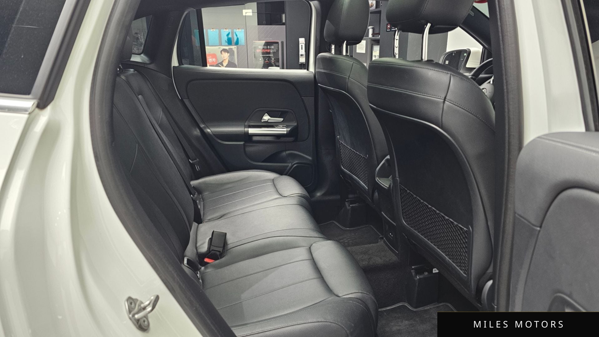 Mercedes-Benz GLA-Class H247 2021 — миниатюра 12