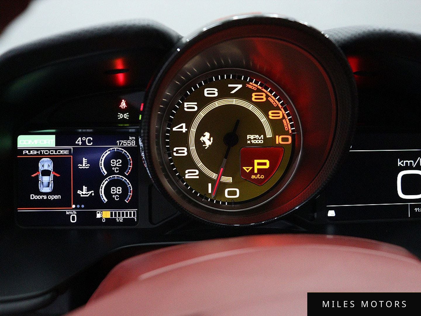 Ferrari 포르토피노 2019 — миниатюра 9