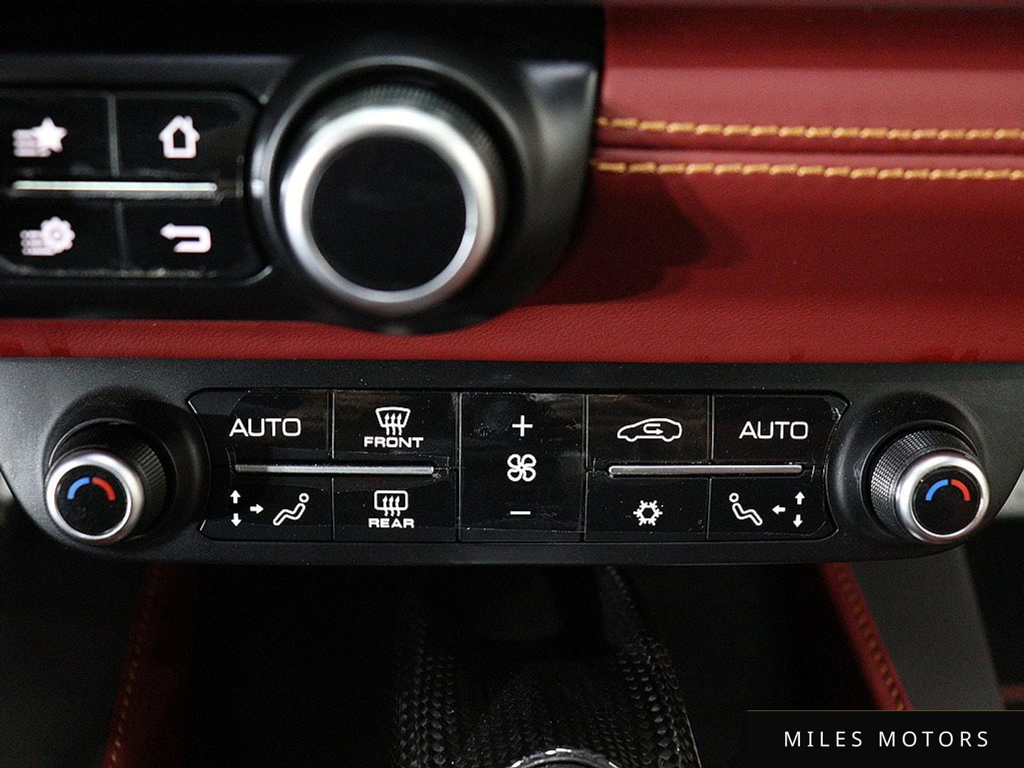 Ferrari 포르토피노 2019 — миниатюра 12