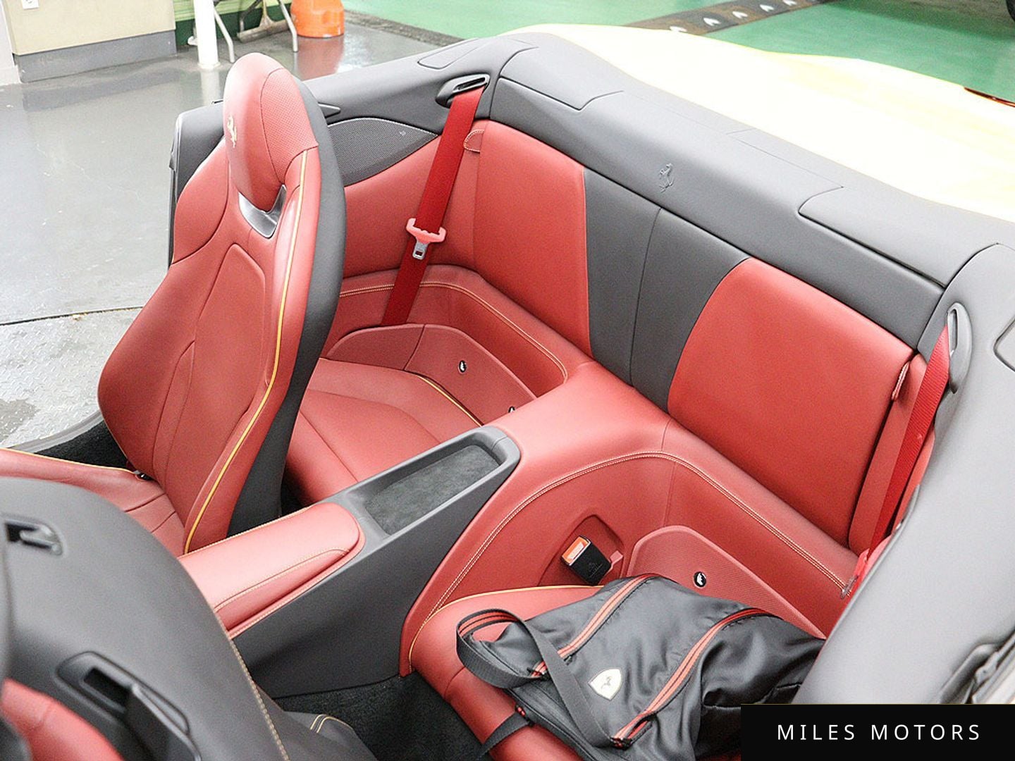 Ferrari 포르토피노 2019 — миниатюра 16