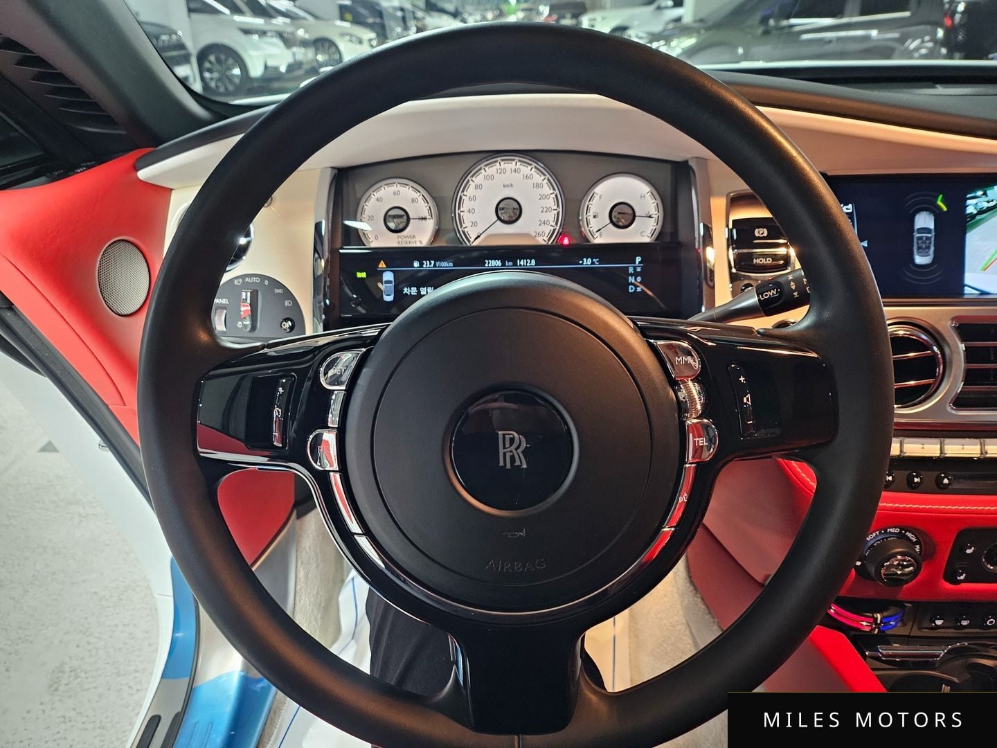 Rolls-Royce Dawn 2019 — миниатюра 9
