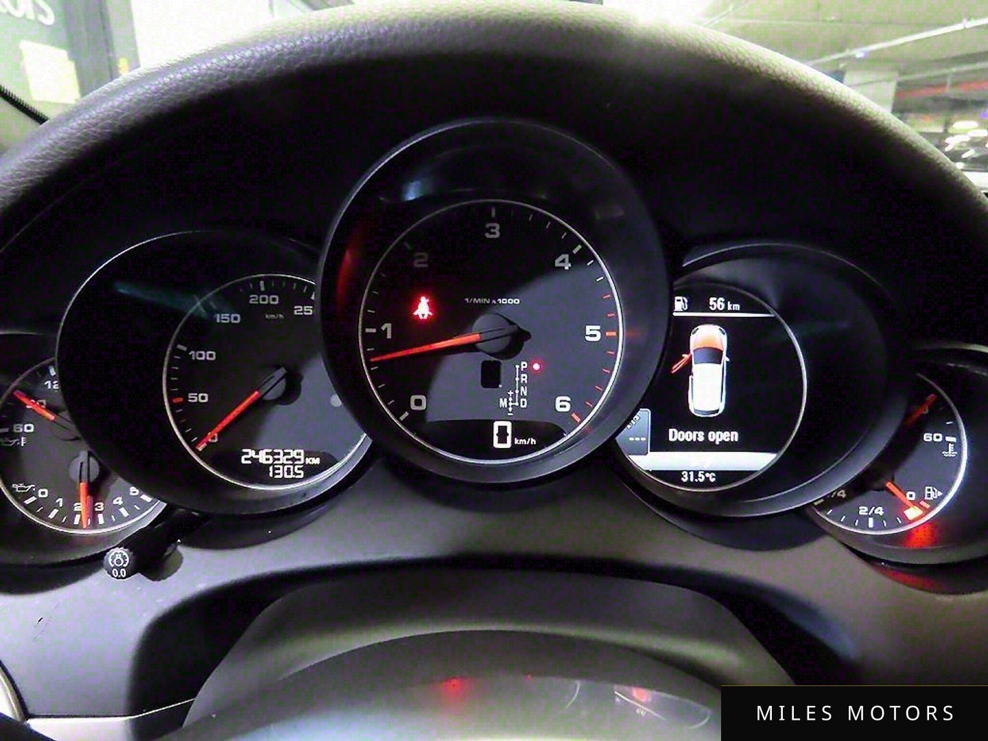 Porsche Cayenne 2015 — миниатюра 9