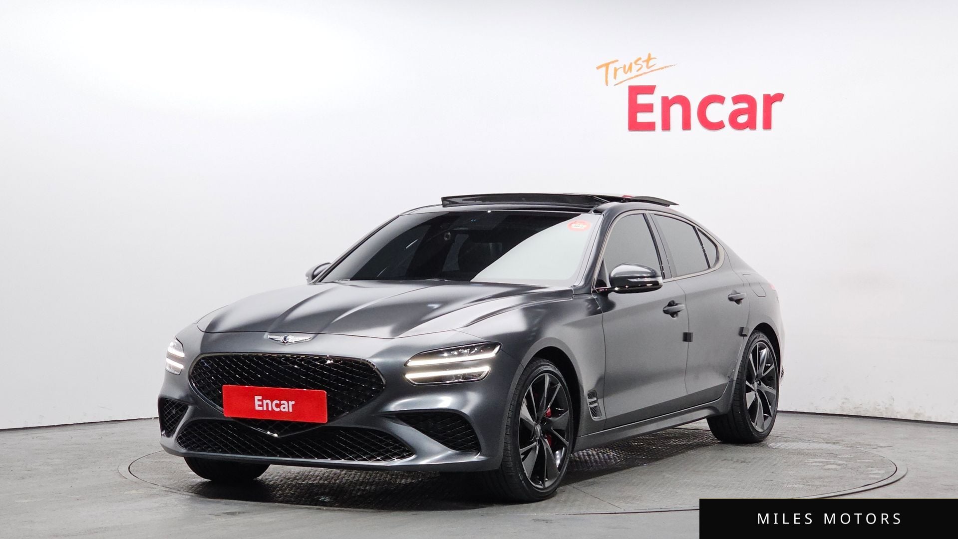Genesis G70 2021 — фото 1 из 12