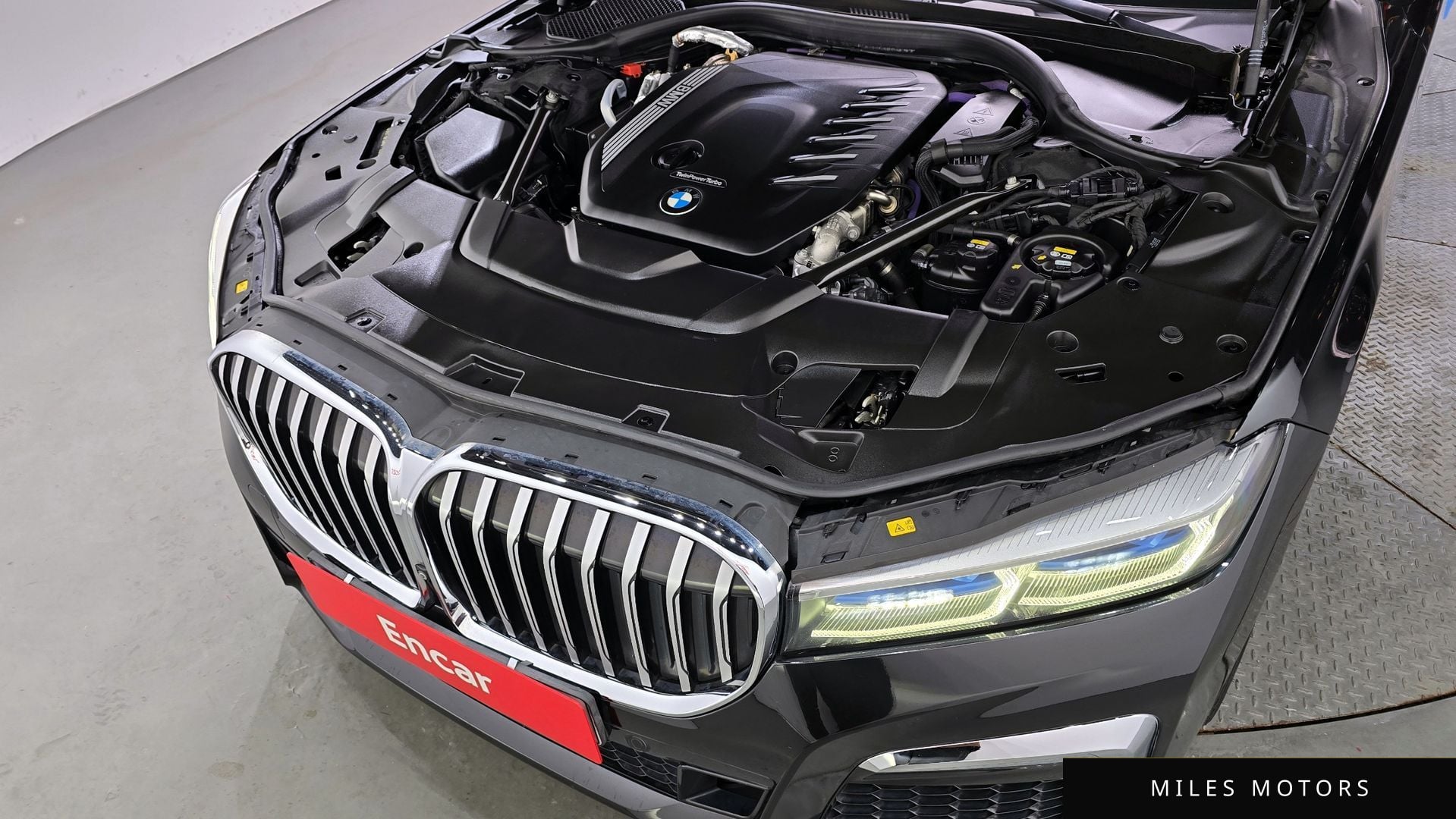 BMW 7 Series (G11) 2021 — миниатюра 6