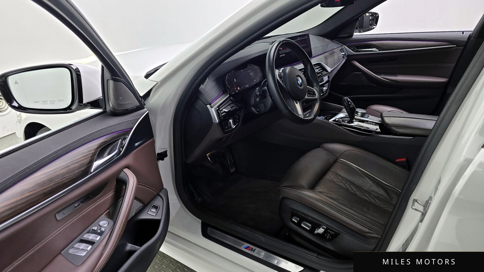 BMW 5 Series (G30) 2021 — миниатюра 10