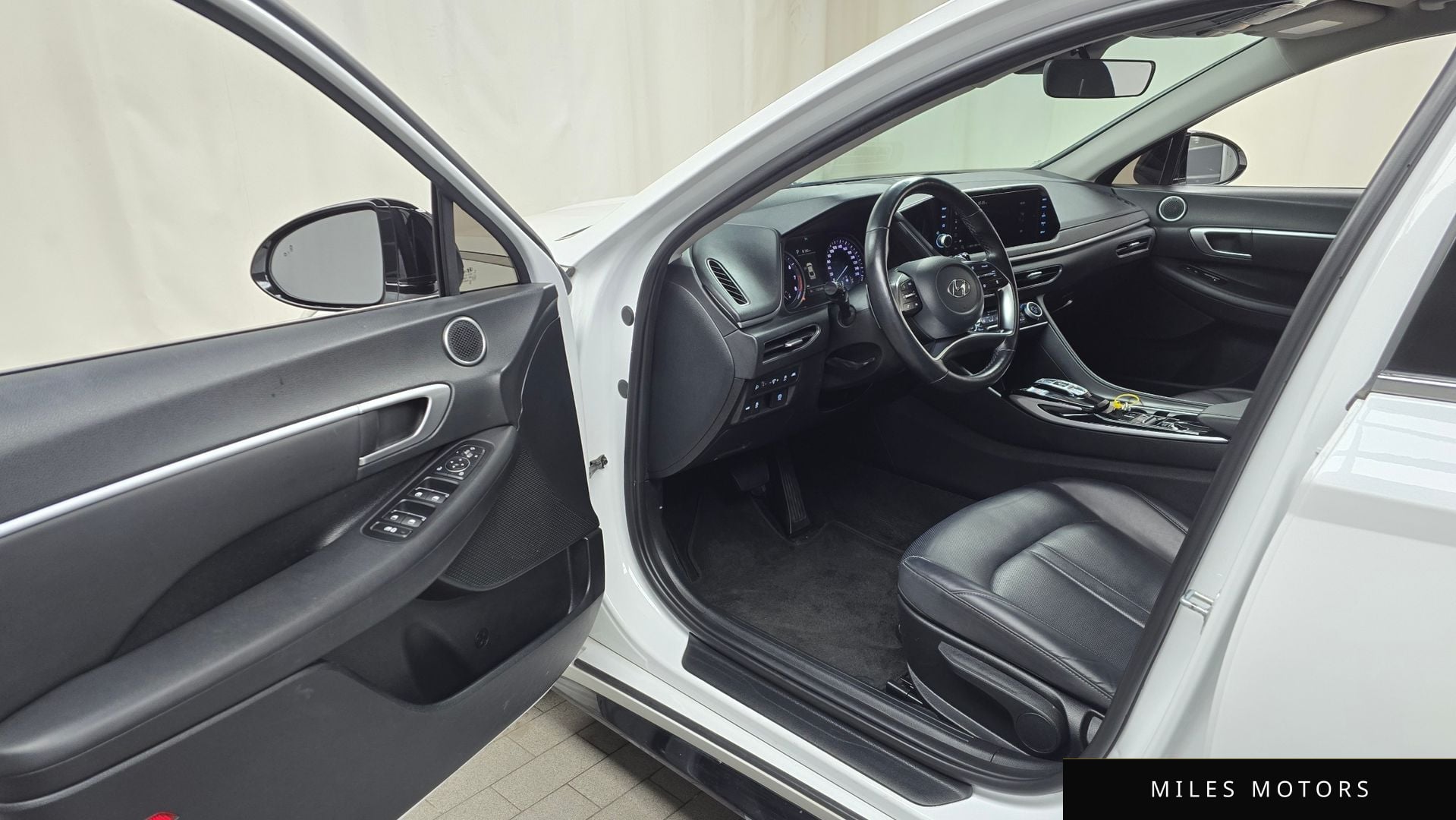Hyundai Sonata 2022 — миниатюра 10