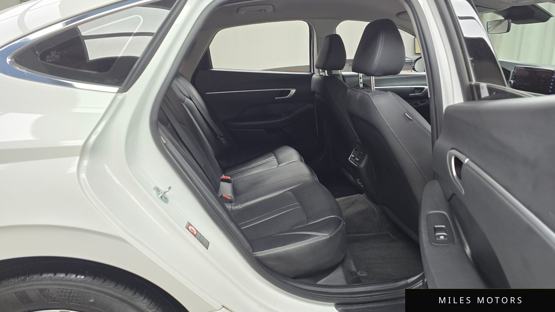Hyundai Sonata 2022 — миниатюра 12