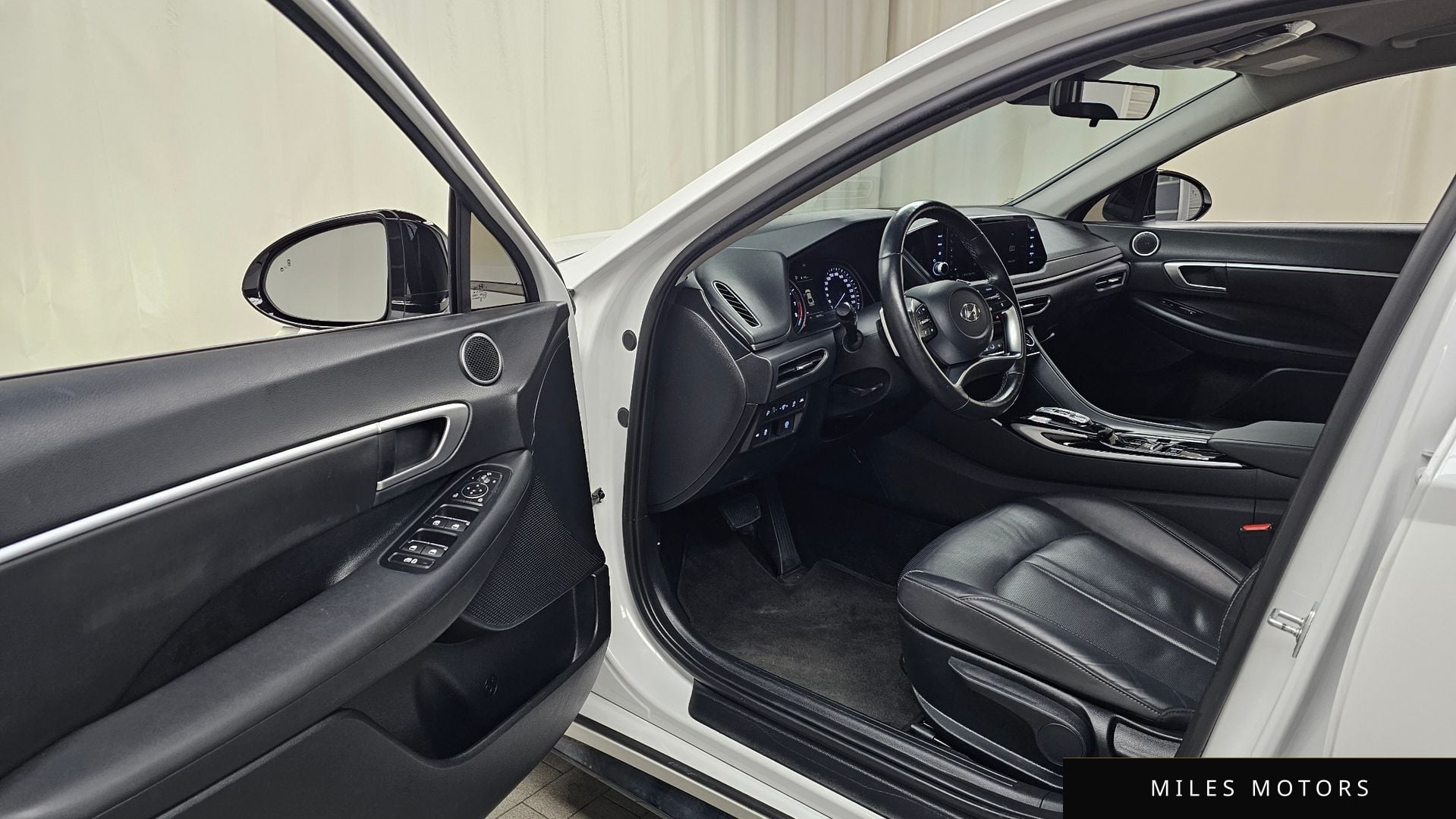 Hyundai Sonata 2022 — миниатюра 10