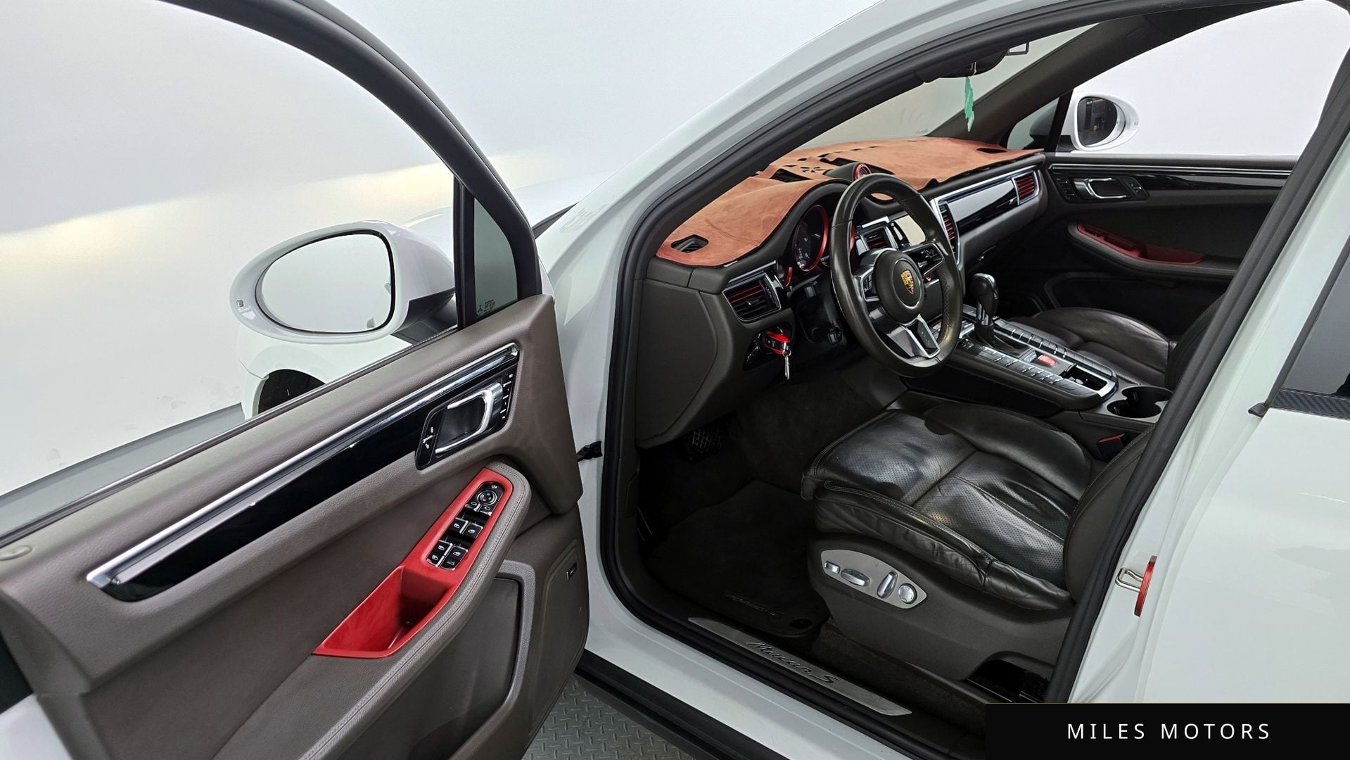 Porsche Macan 2015 — миниатюра 10