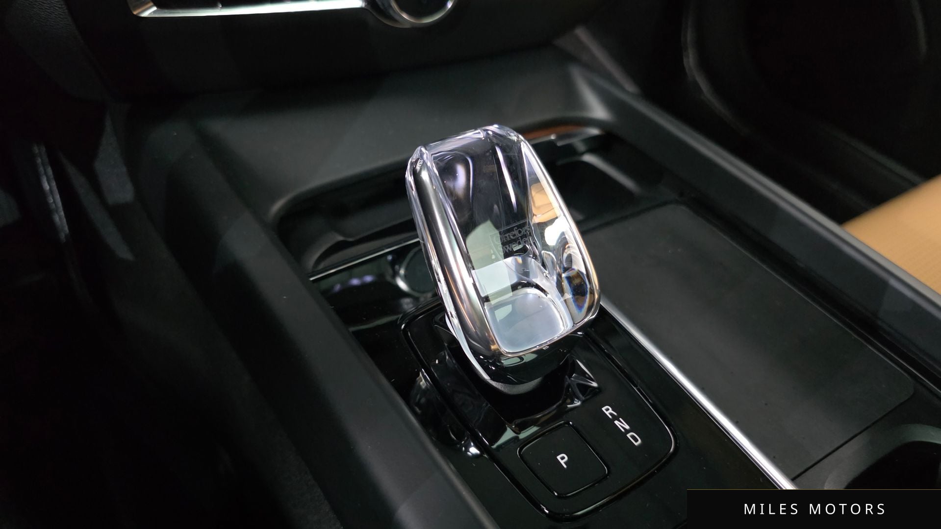 Volvo V60 2023 — миниатюра 8