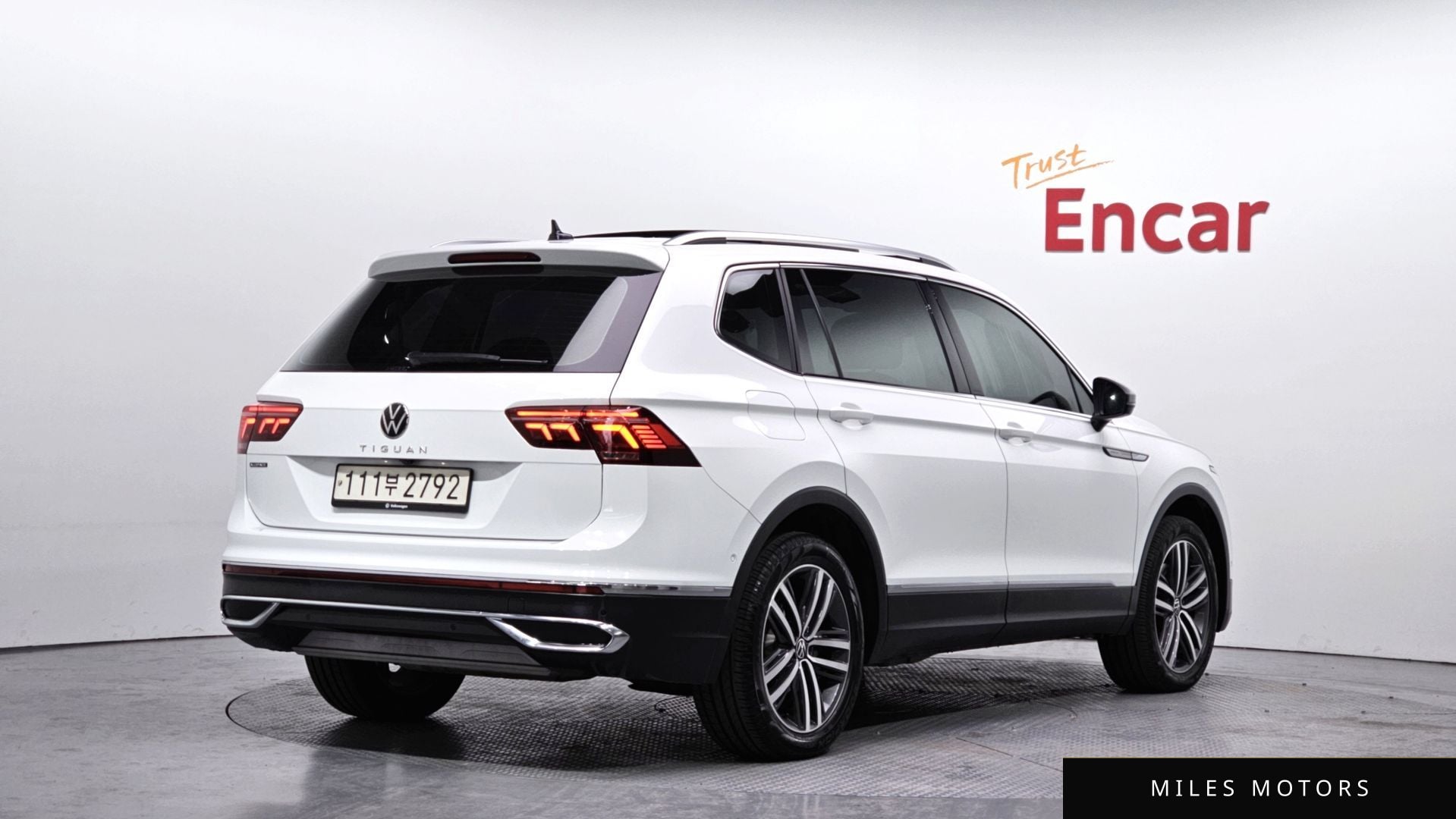 Volkswagen Tiguan 2023 — миниатюра 2