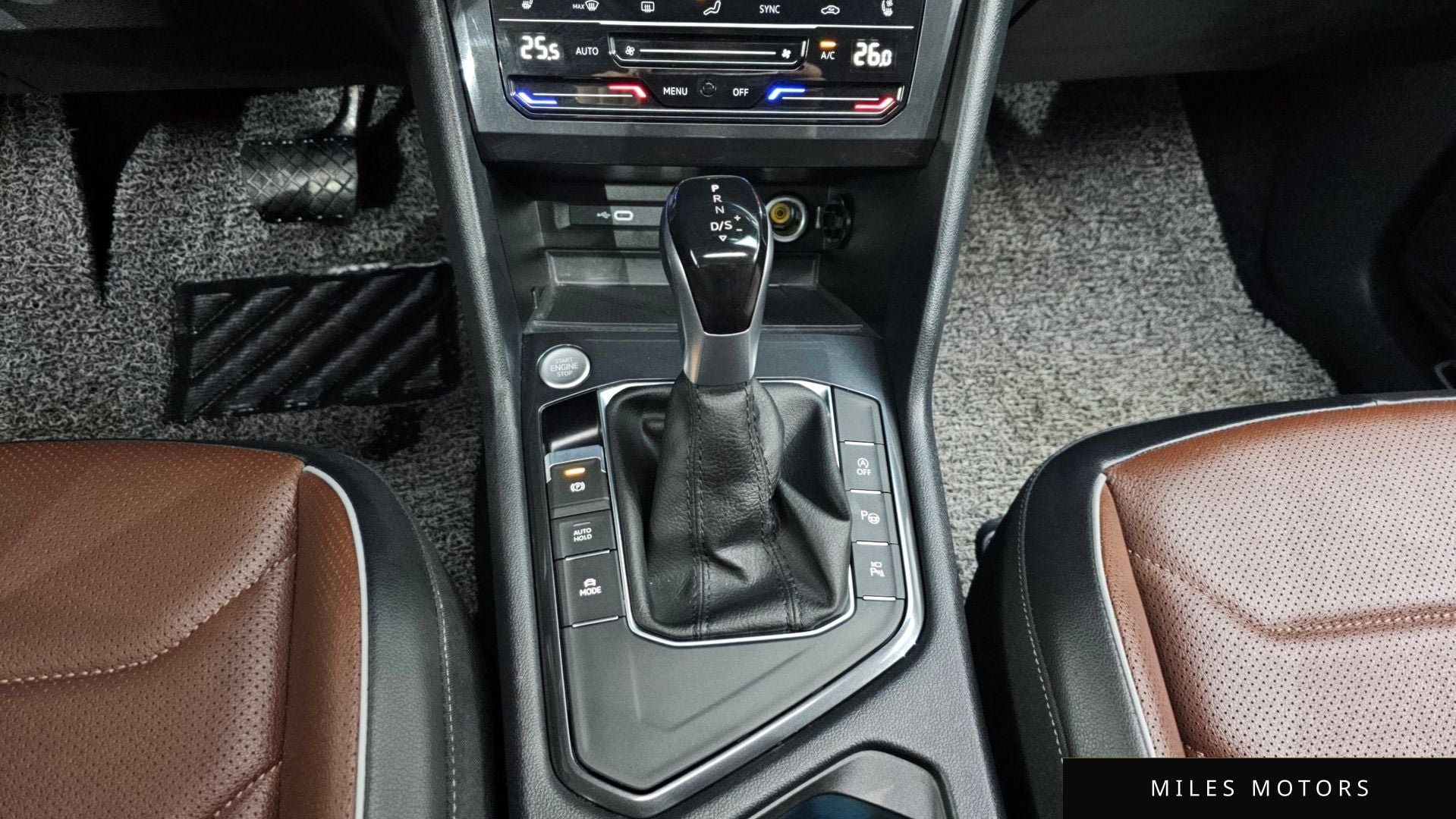 Volkswagen Tiguan 2023 — миниатюра 9