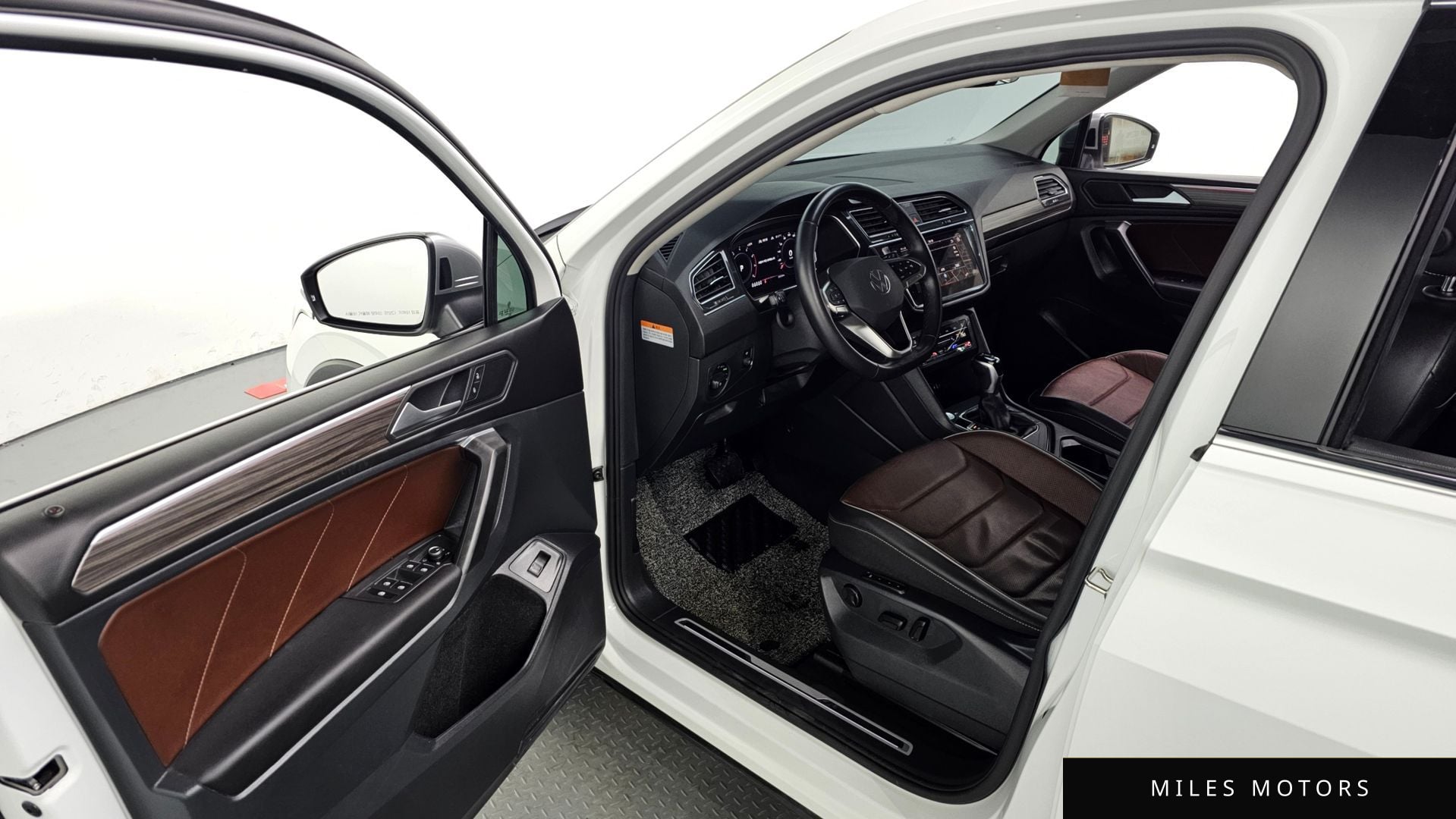 Volkswagen Tiguan 2023 — миниатюра 10