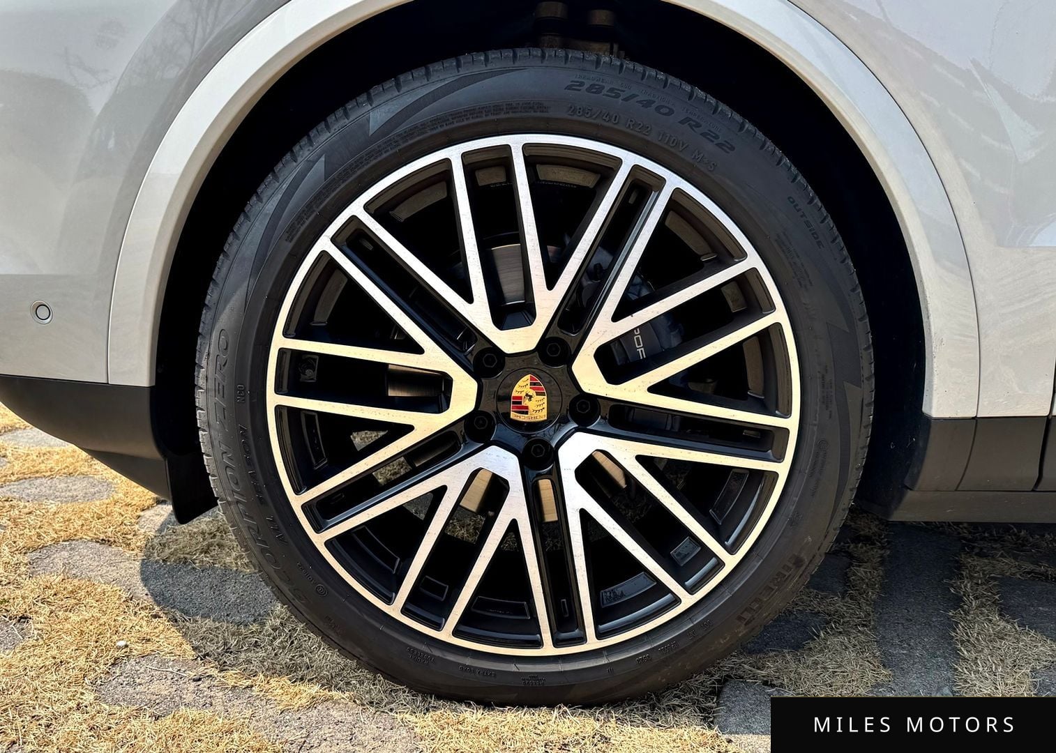 Porsche Cayenne 2024 — миниатюра 5