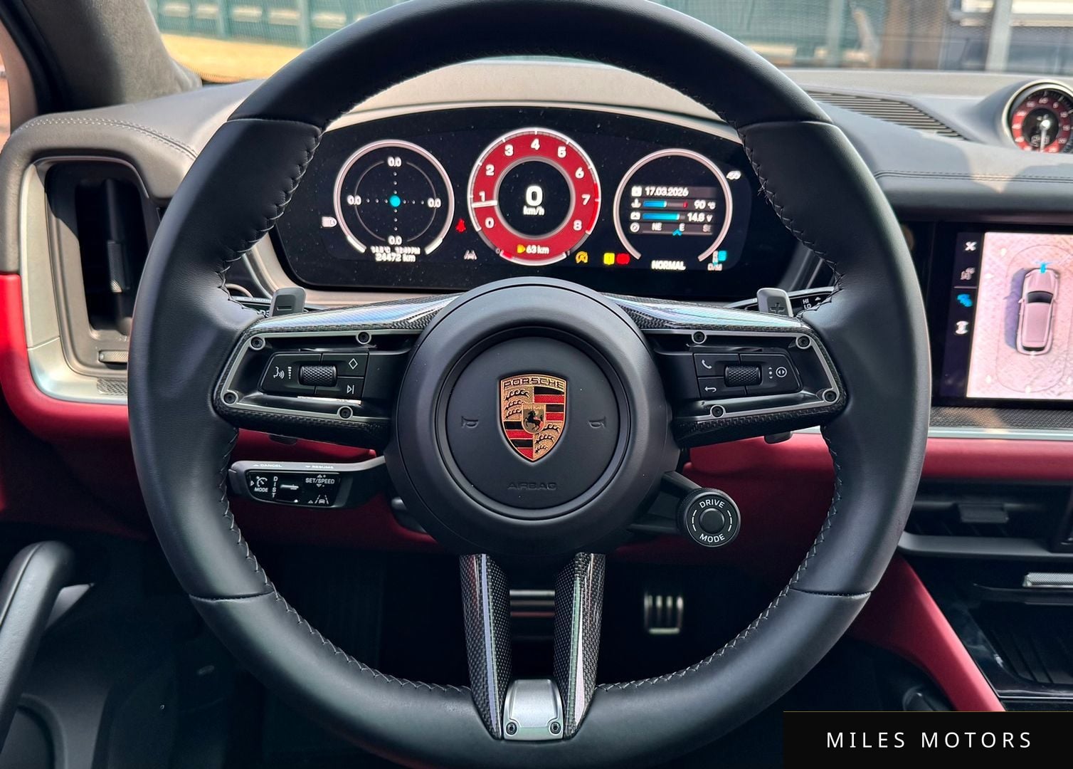 Porsche Cayenne 2024 — миниатюра 9