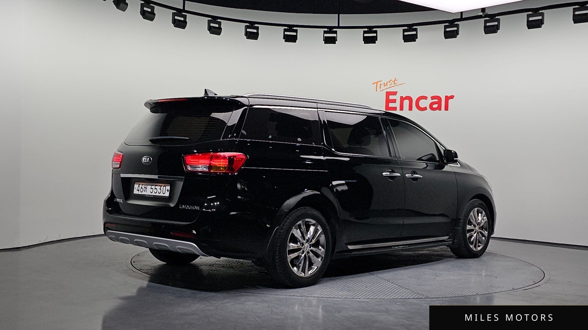 Kia Canival 2017 — миниатюра 2