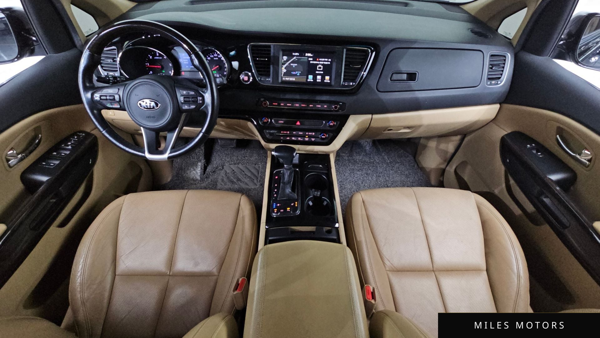 Kia Canival 2017 — миниатюра 7
