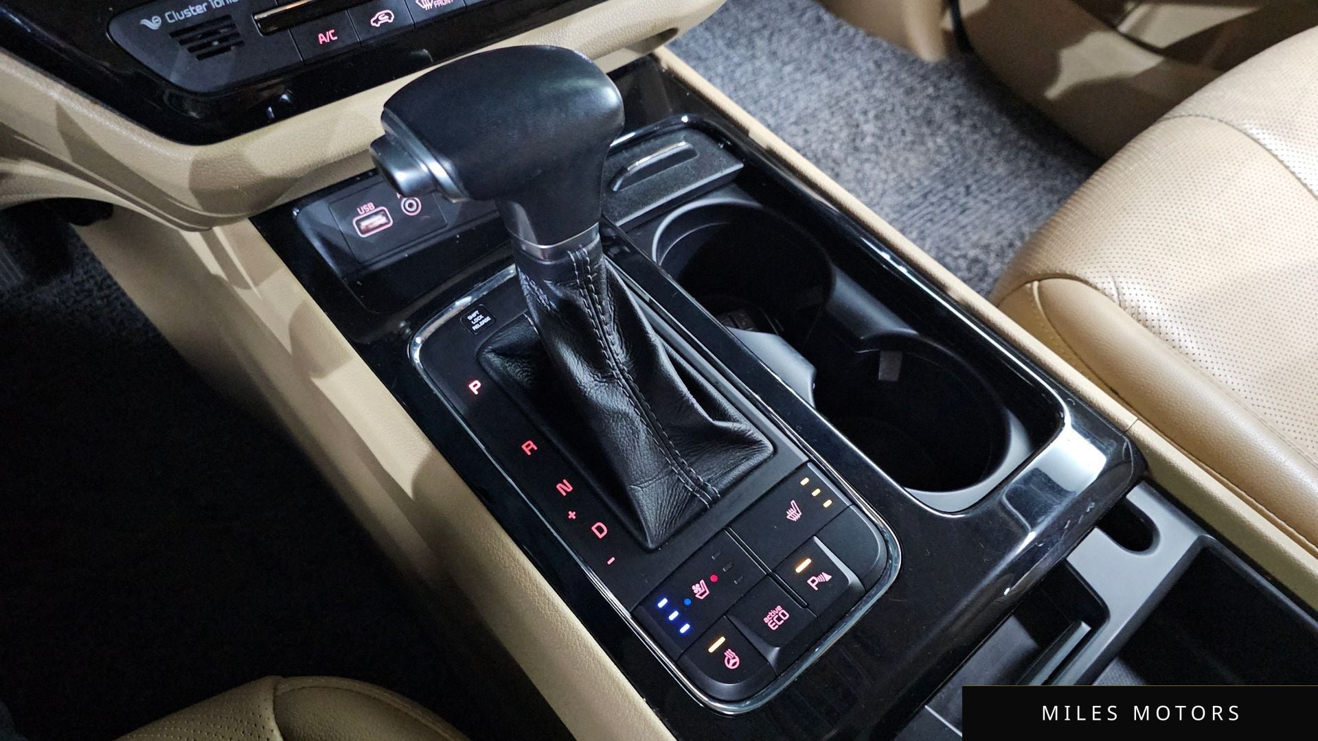 Kia Canival 2017 — миниатюра 9