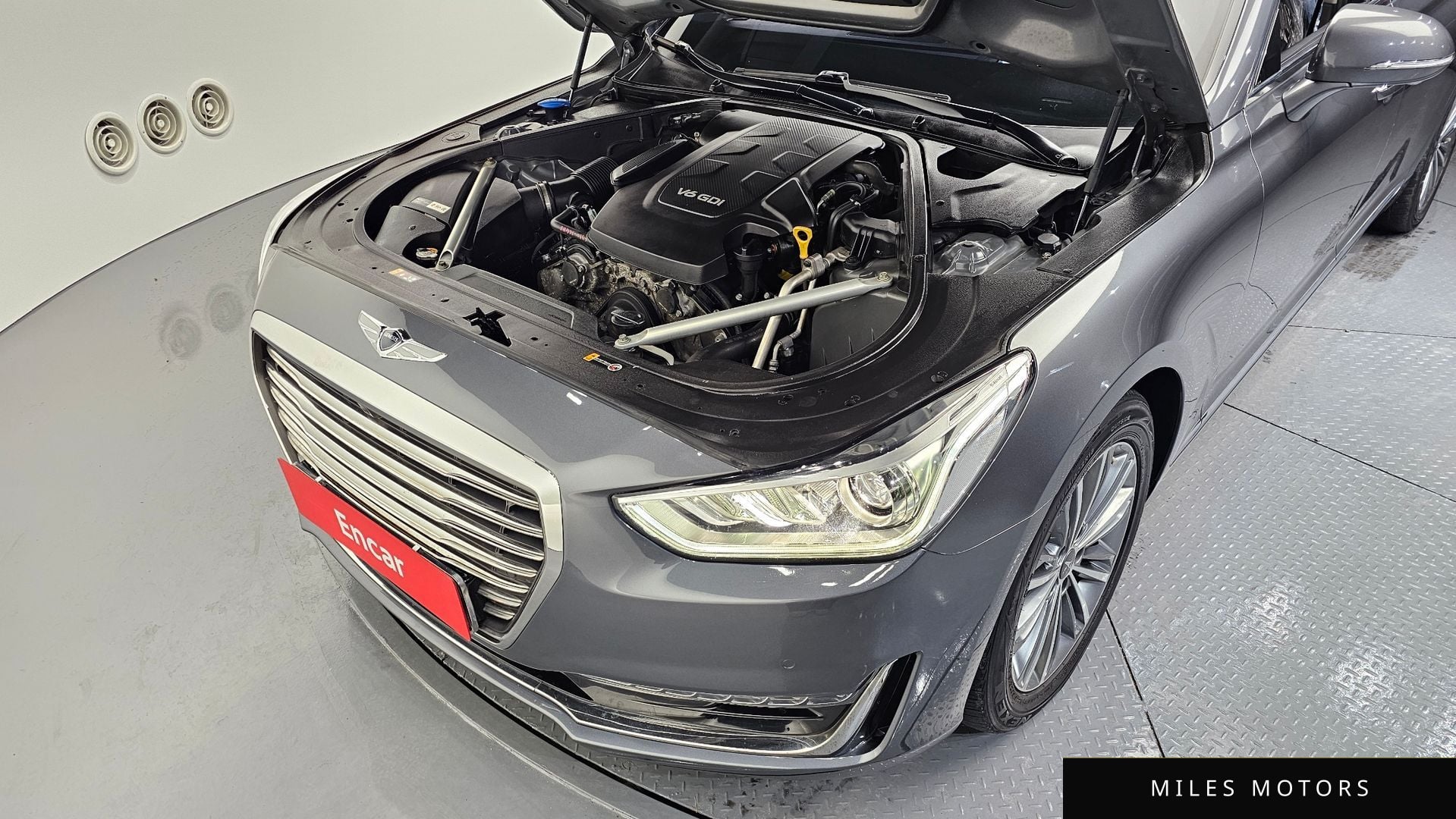 Genesis EQ900 2016 — миниатюра 6