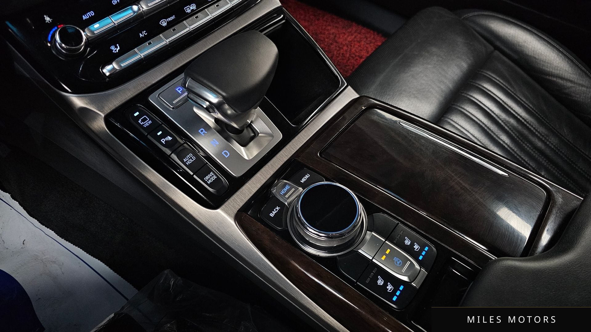 Genesis EQ900 2016 — миниатюра 9