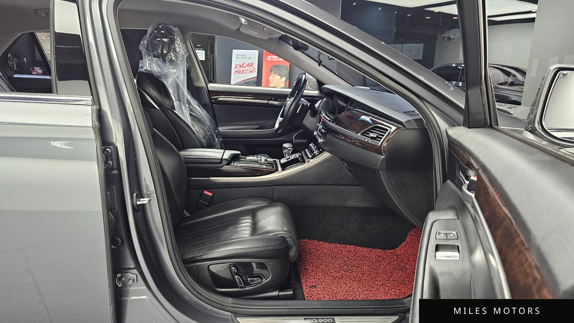 Genesis EQ900 2016 — миниатюра 12