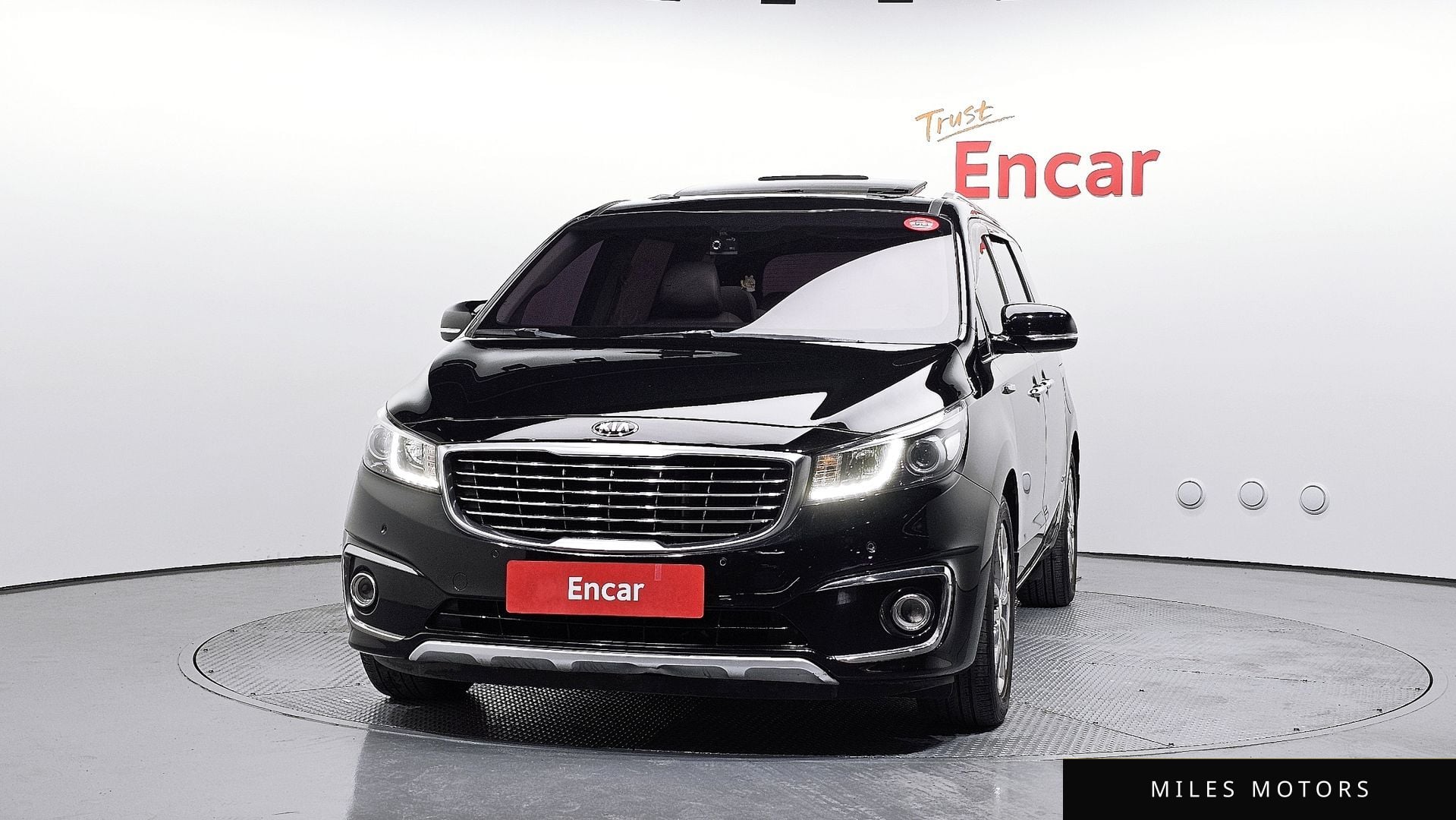 Kia Canival 2017 — миниатюра 3