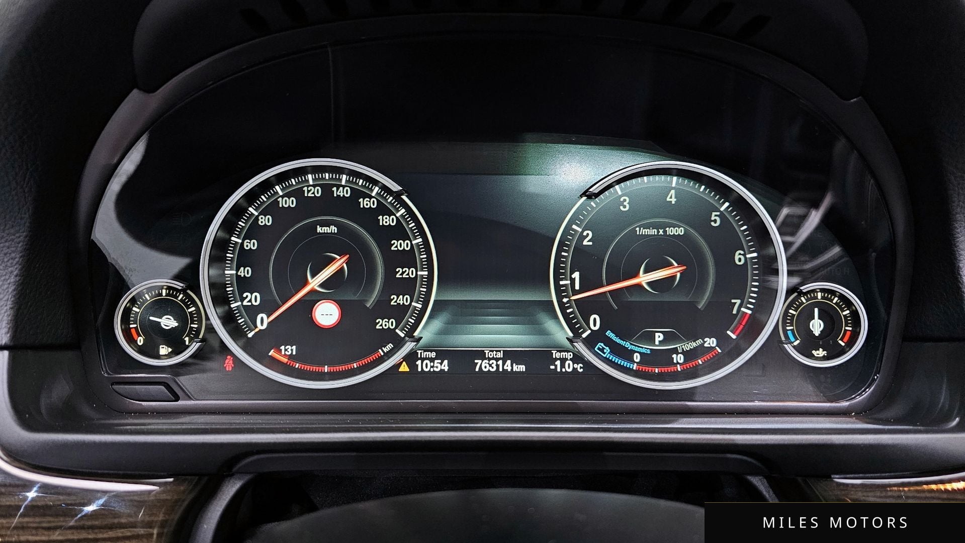 BMW 5 Series (F10) 2015 — миниатюра 8