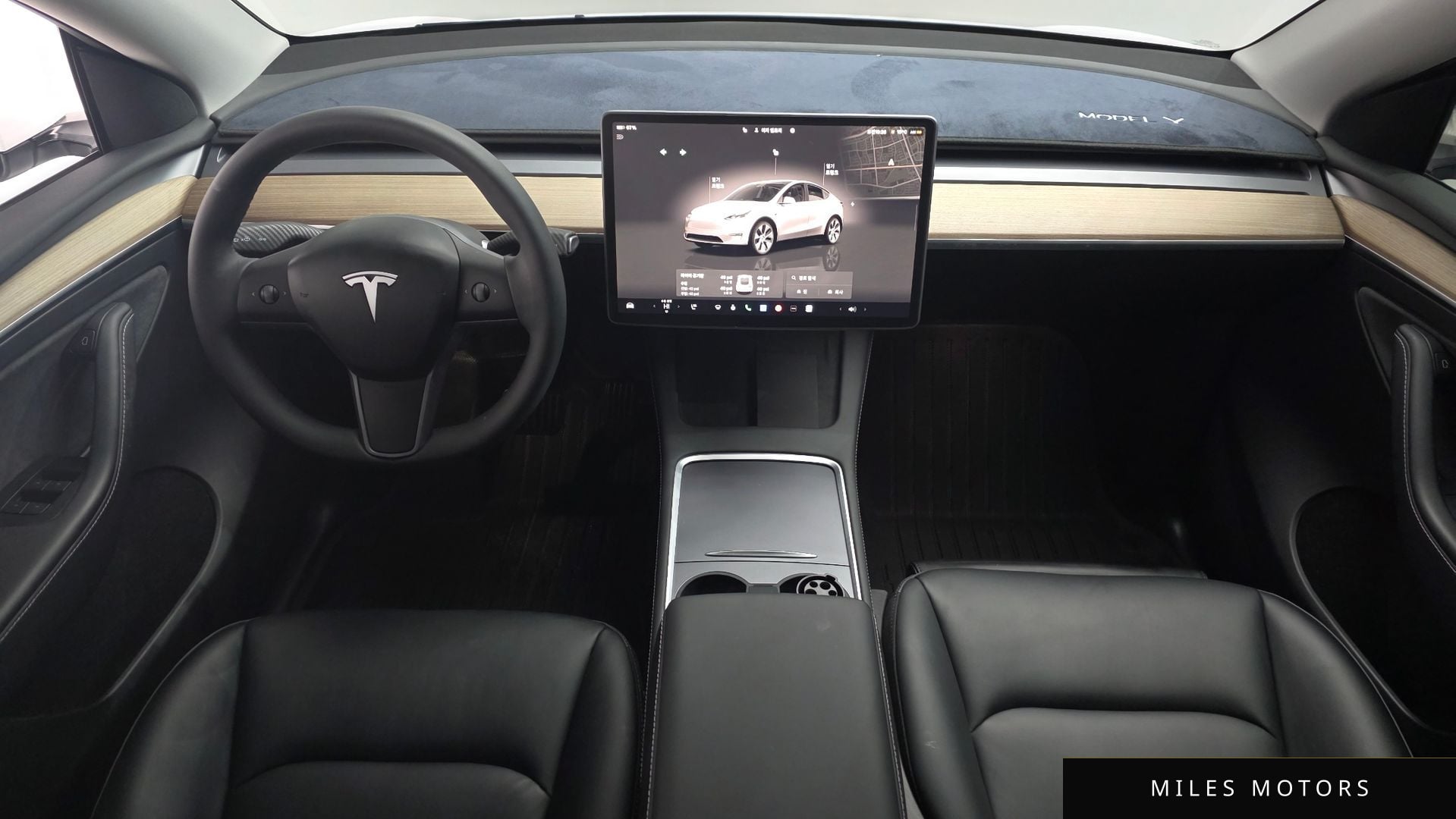 Tesla Model Y 2024 — миниатюра 6