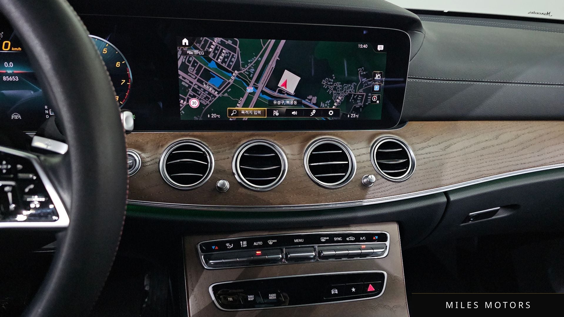 Mercedes-Benz E-Class W213 2022 — миниатюра 15