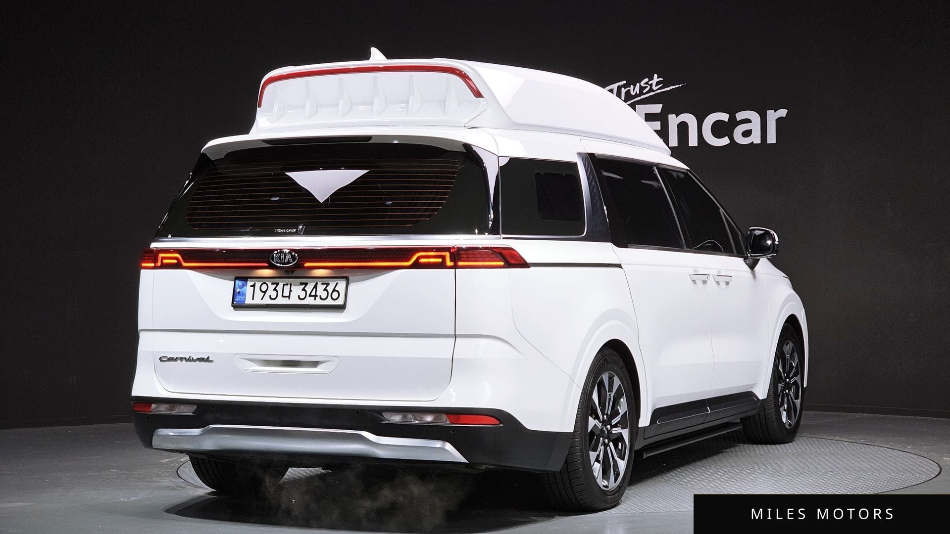Kia Carnival 2021 — миниатюра 2