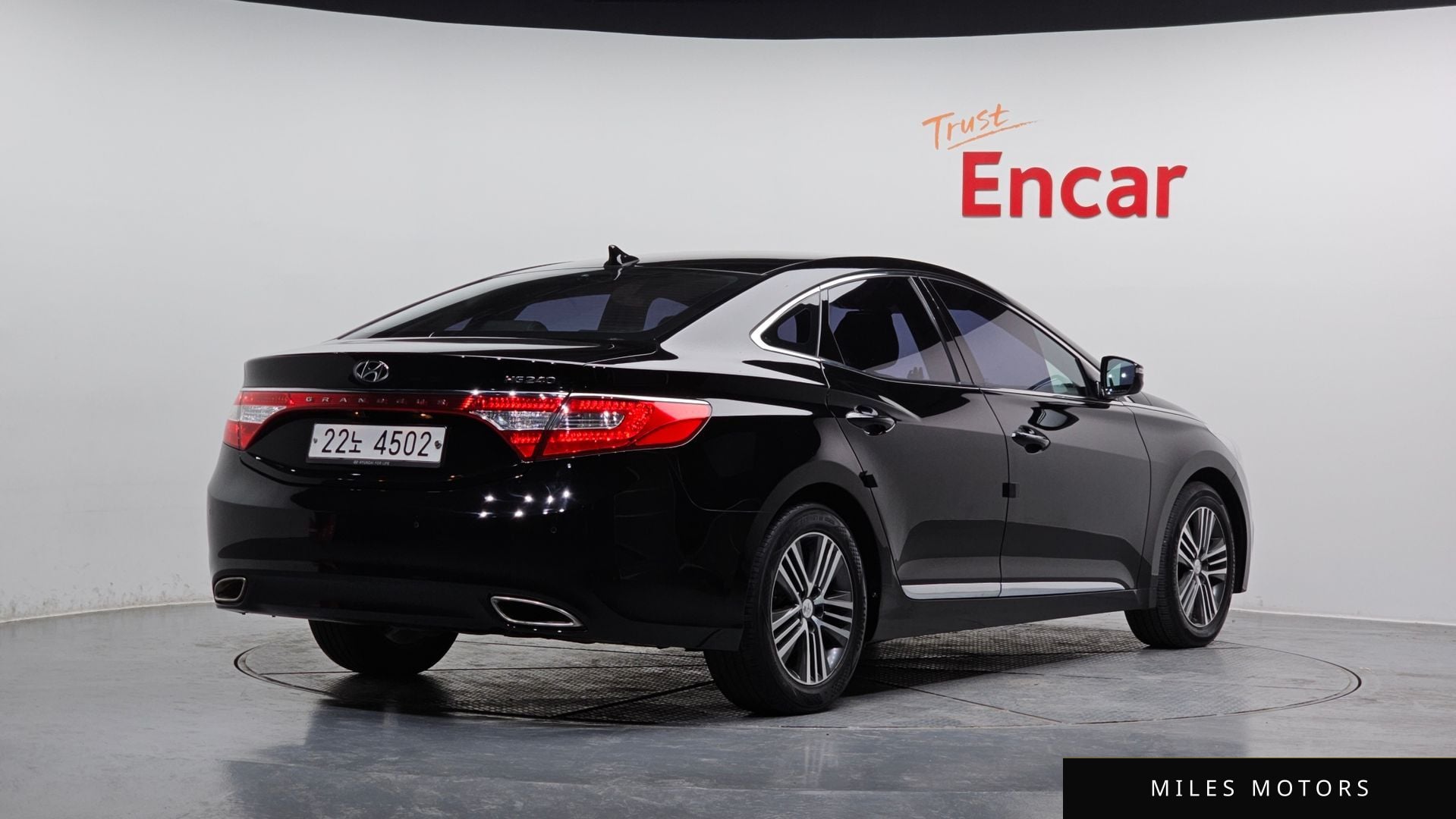 Hyundai Grandeur 2014 — миниатюра 2
