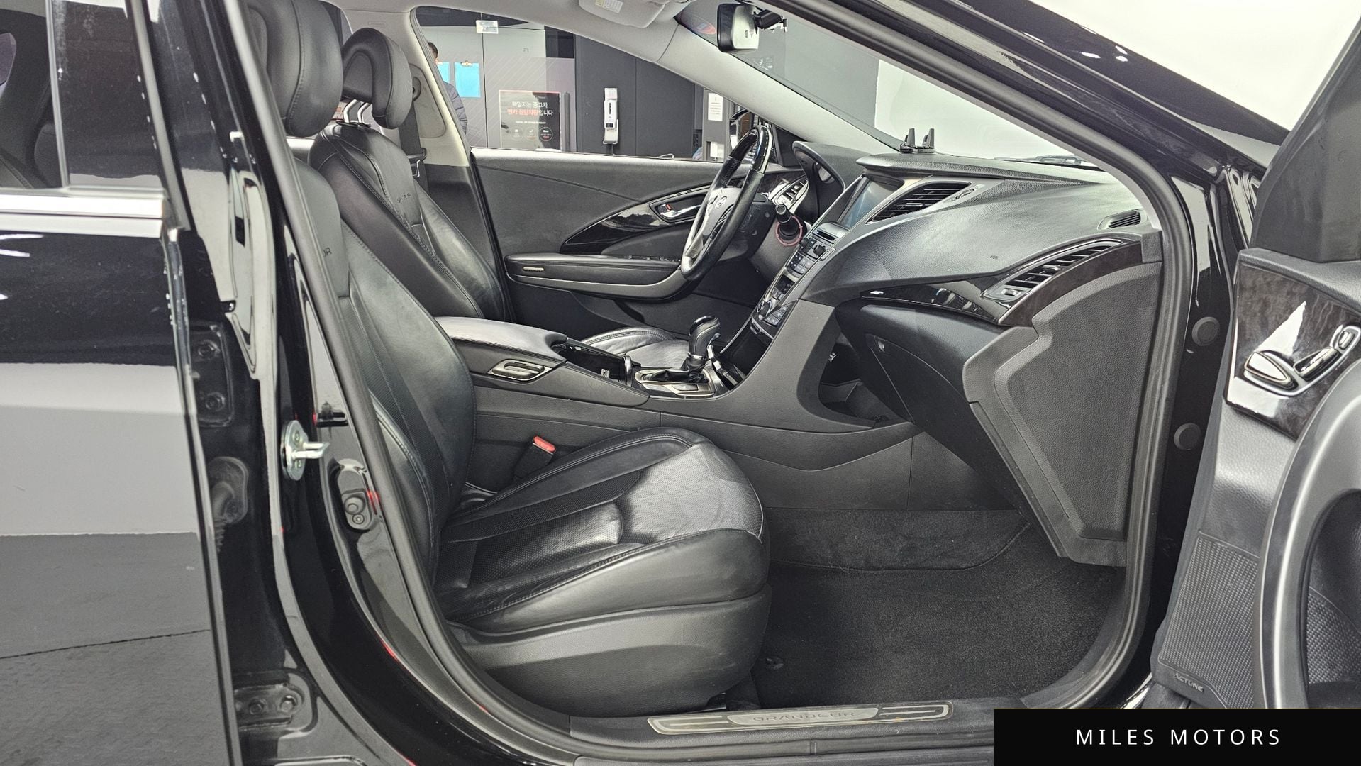 Hyundai Grandeur 2014 — миниатюра 11