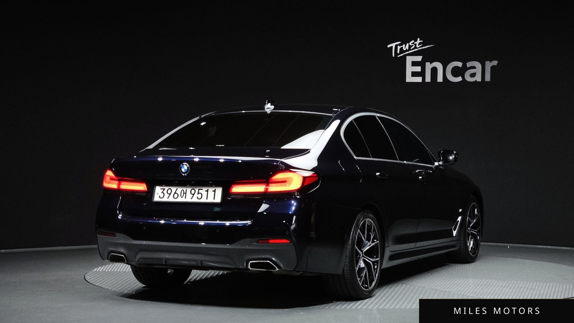 BMW 5시리즈 (G30) 2021 — миниатюра 2
