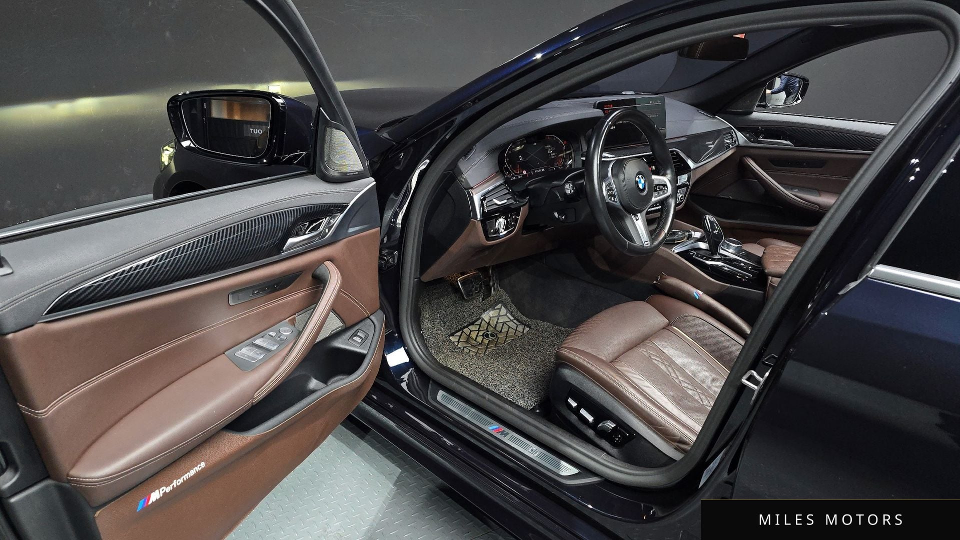 BMW 5시리즈 (G30) 2021 — миниатюра 10