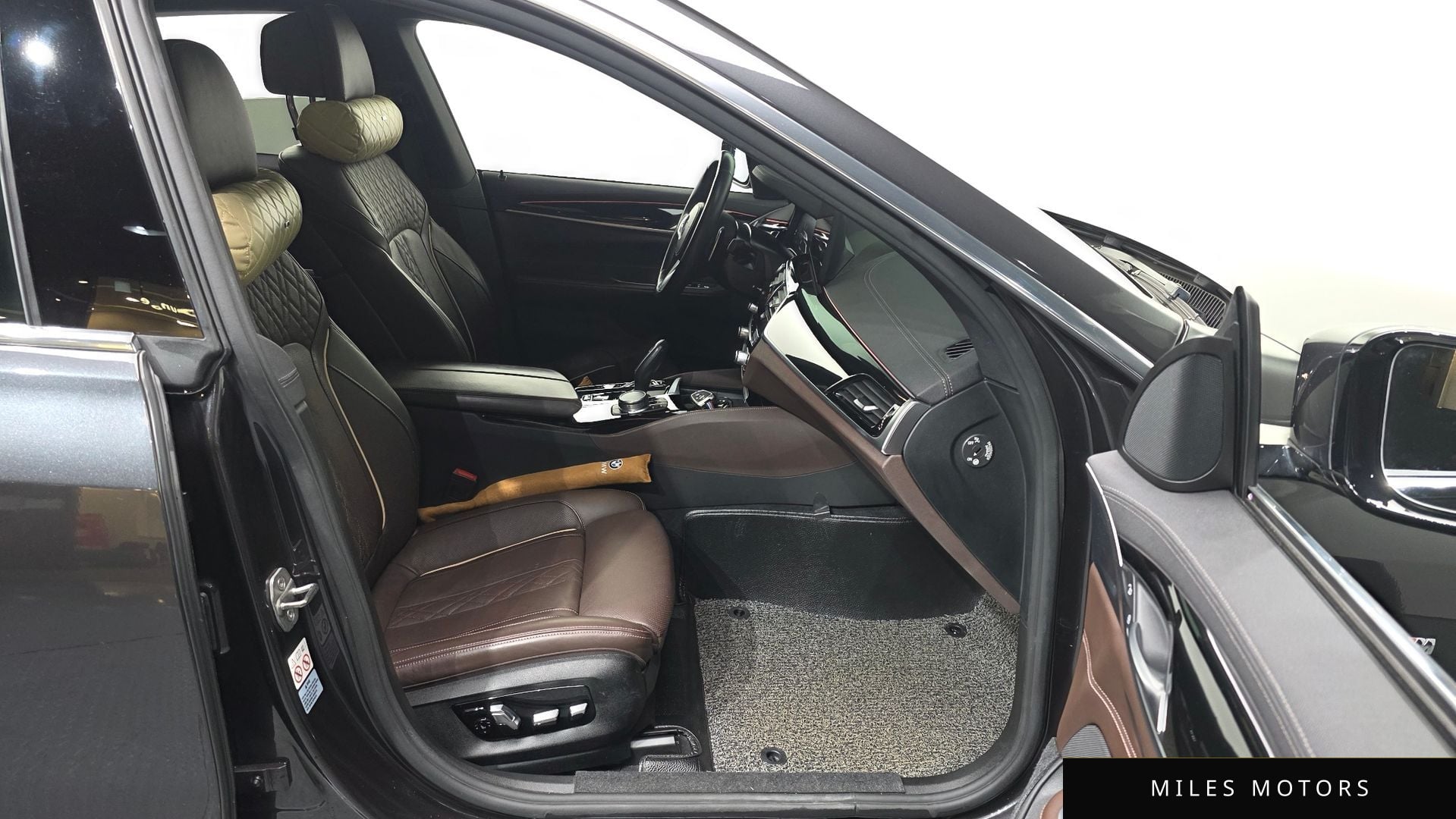 BMW 6시리즈 GT (G32) 2021 — миниатюра 11