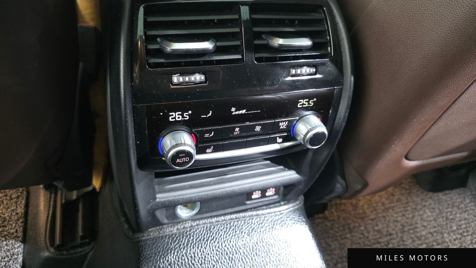 BMW 6시리즈 GT (G32) 2021 — миниатюра 19