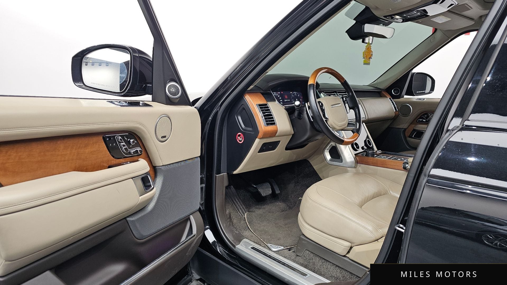 Land Rover Range Rover 2018 — миниатюра 10