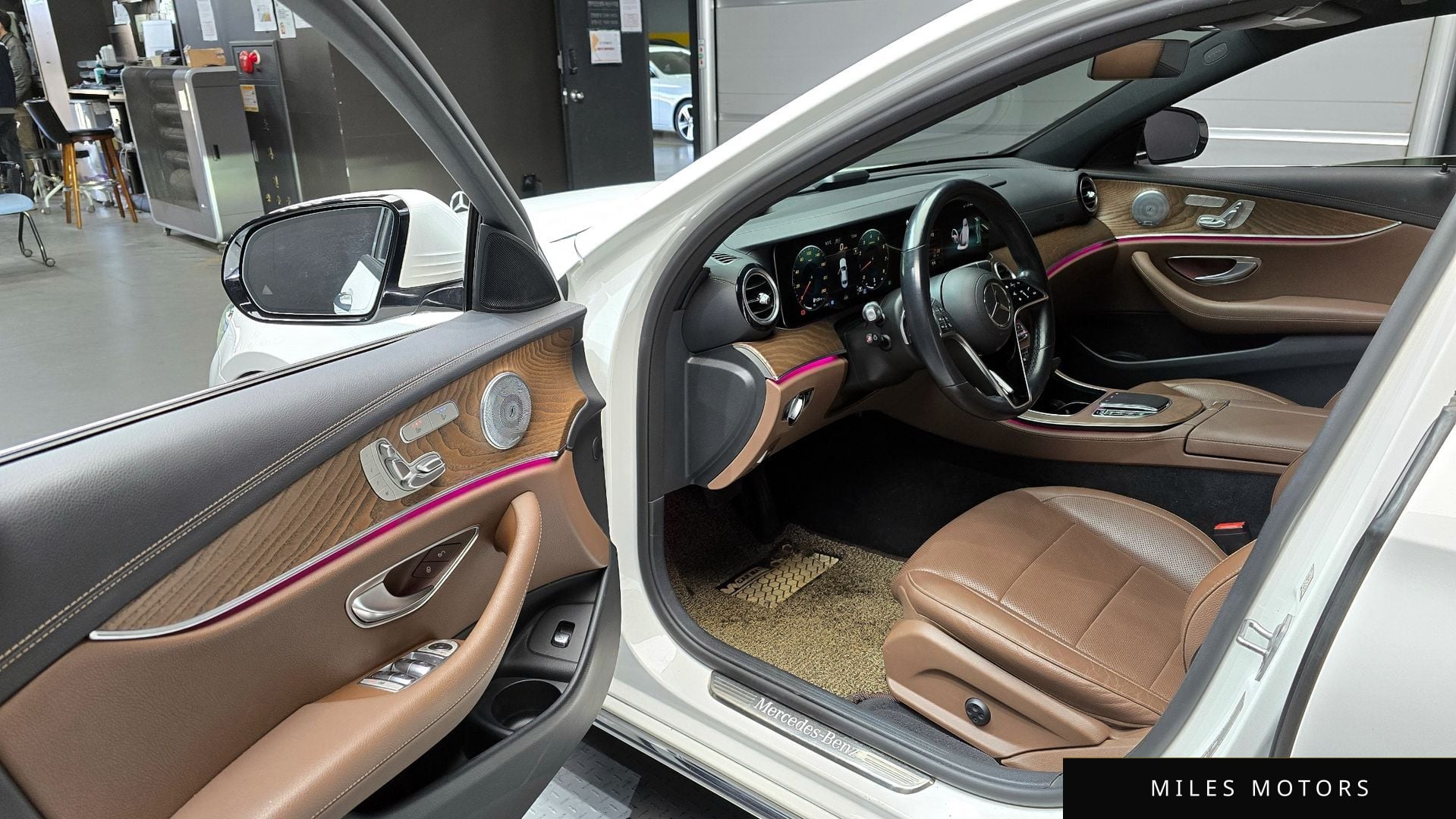 Mercedes-Benz E-Class W213 2021 — миниатюра 11