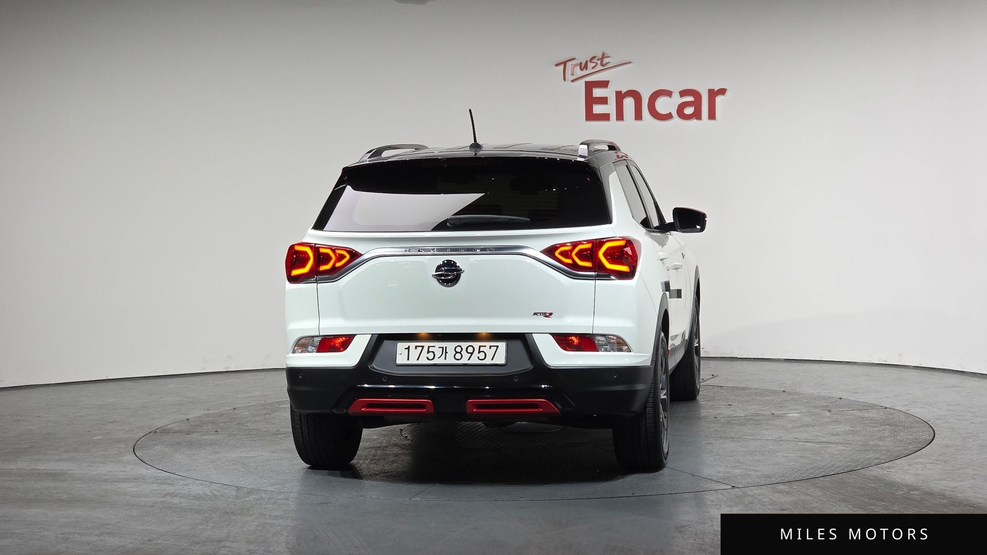 KG Mobility Beautiful Korando 2022 — миниатюра 3
