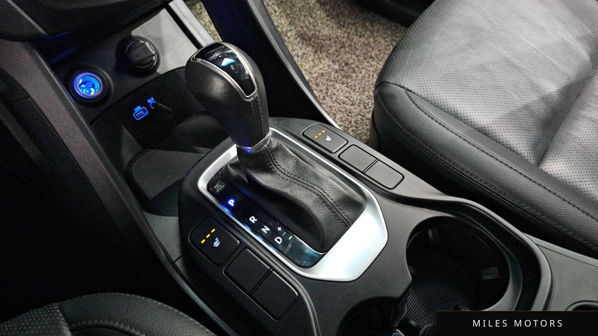 Hyundai Santafe 2016 — миниатюра 9
