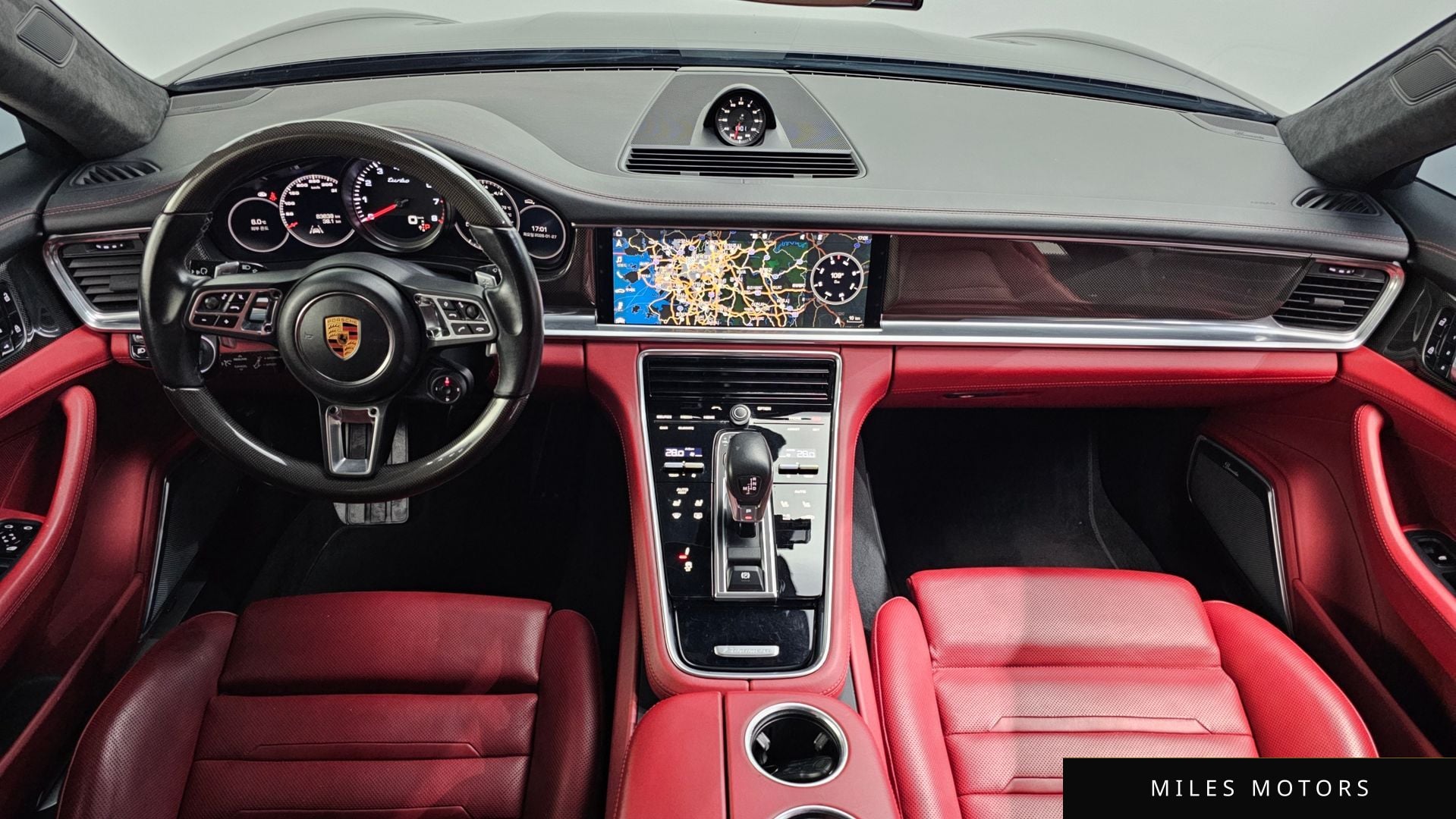 Porsche Panamera 2019 — миниатюра 7
