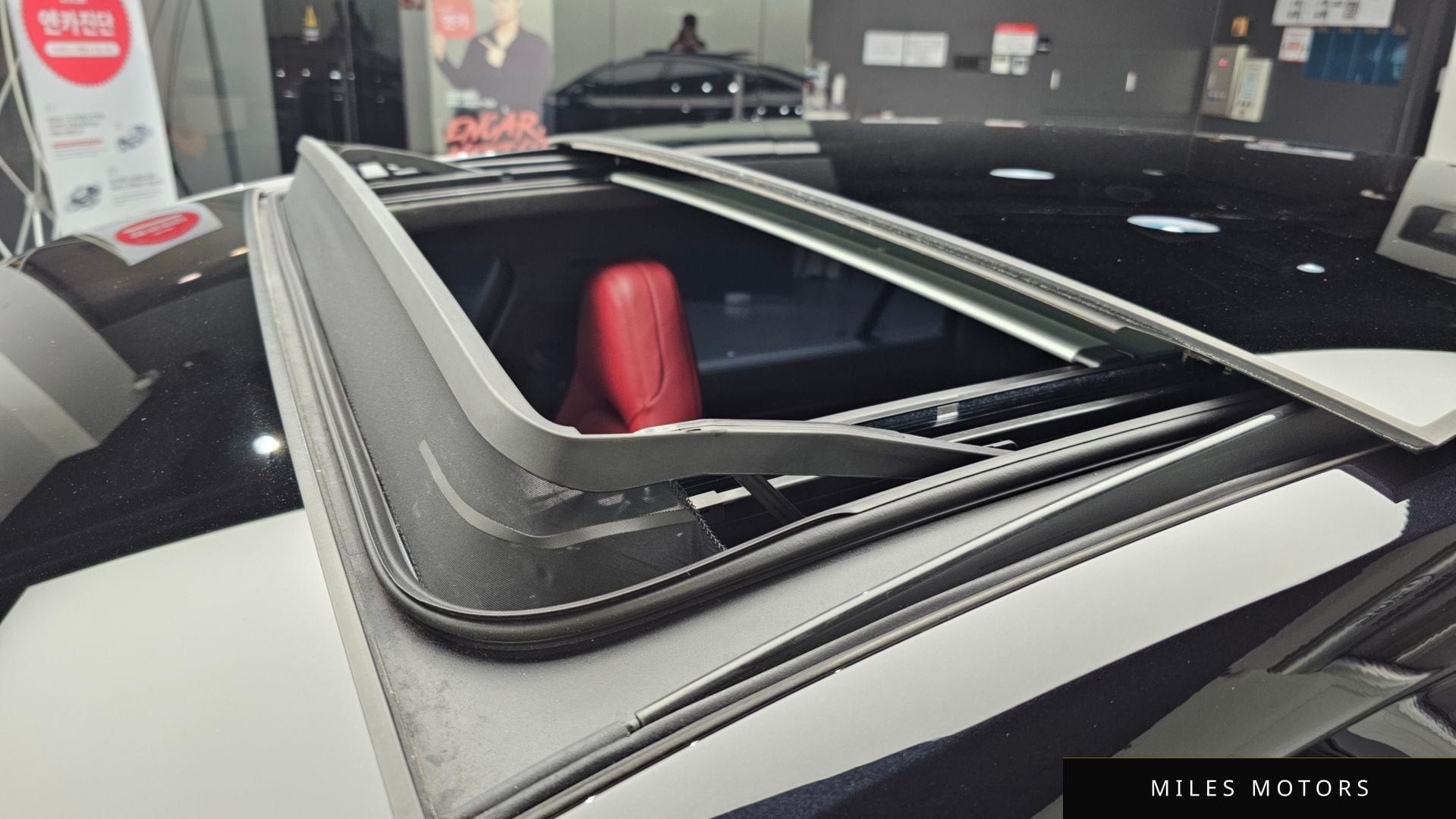 Porsche Panamera 2019 — миниатюра 19