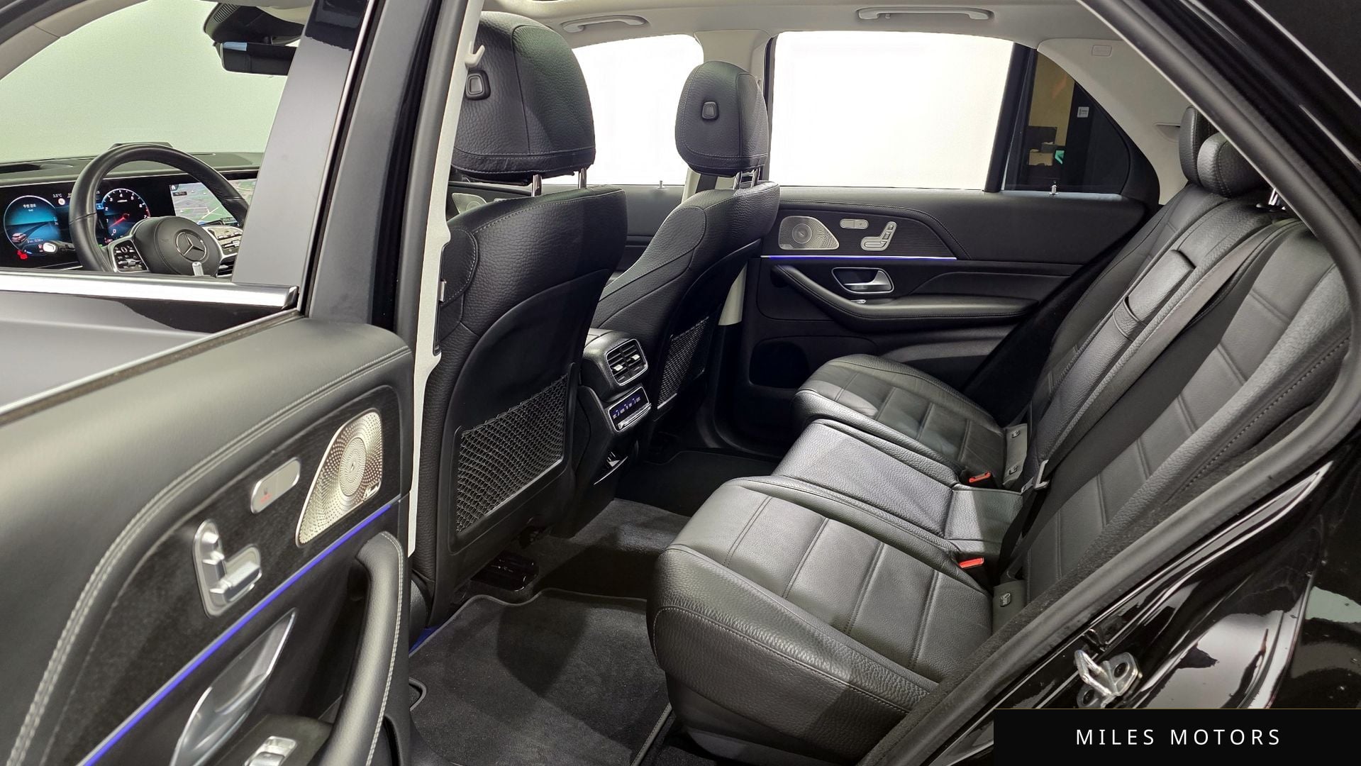 Mercedes-Benz GLE-Class W167 2023 — миниатюра 12
