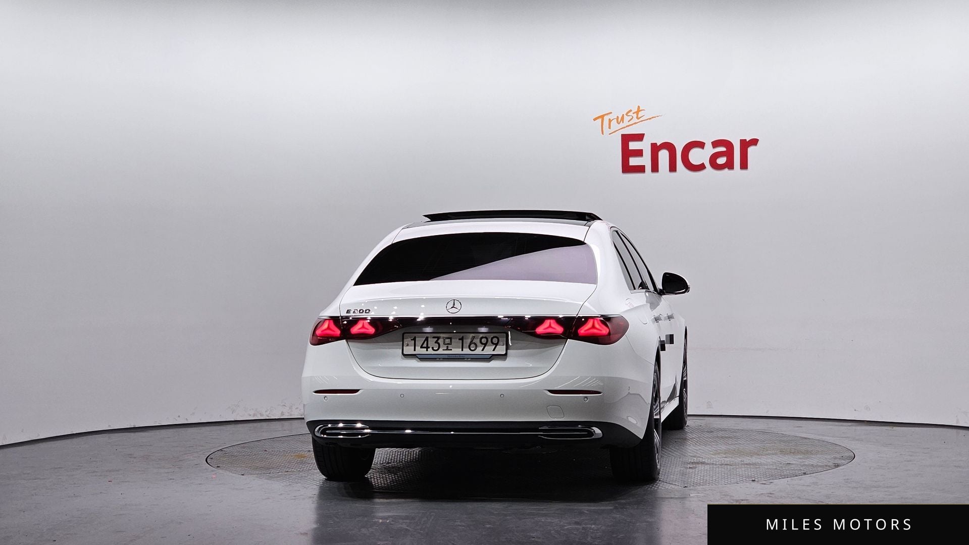 Mercedes-Benz E-클래스 W214 2024 — миниатюра 4