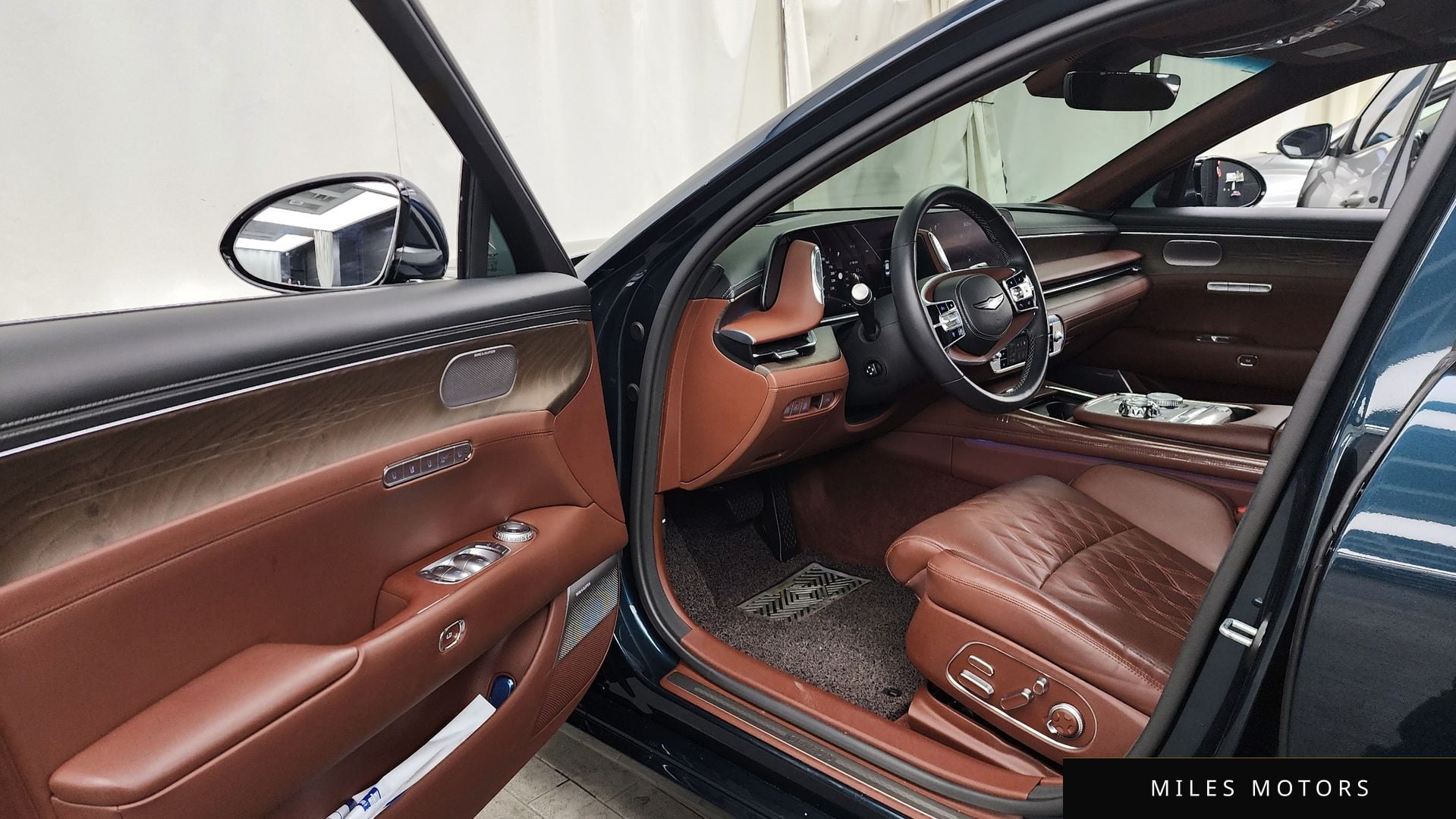 Genesis G90 (RS4) 2022 — миниатюра 10
